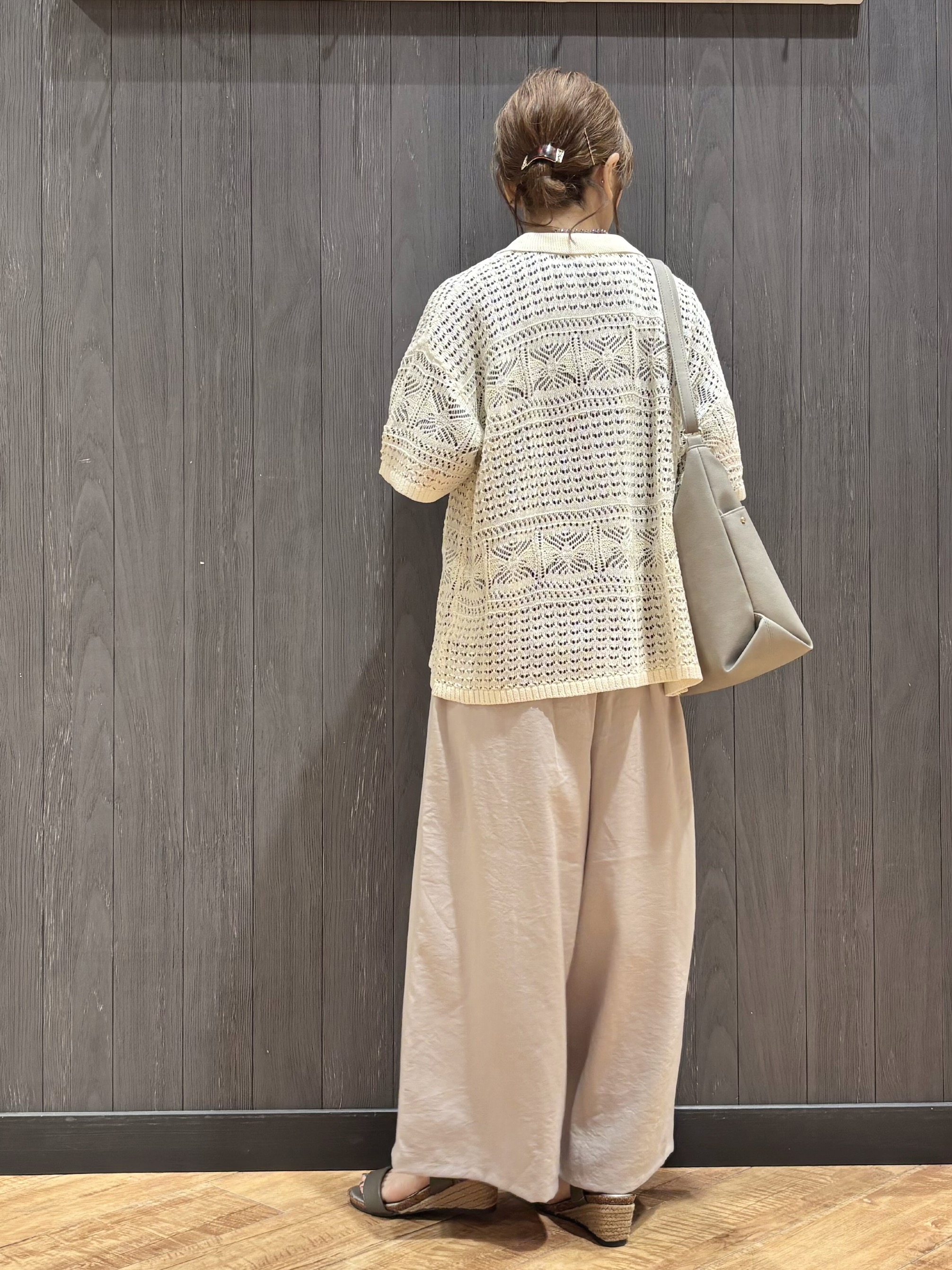 meiさんの「SHOO･LA･RUE｜レースニットカーディガン」を使ったコーディネート