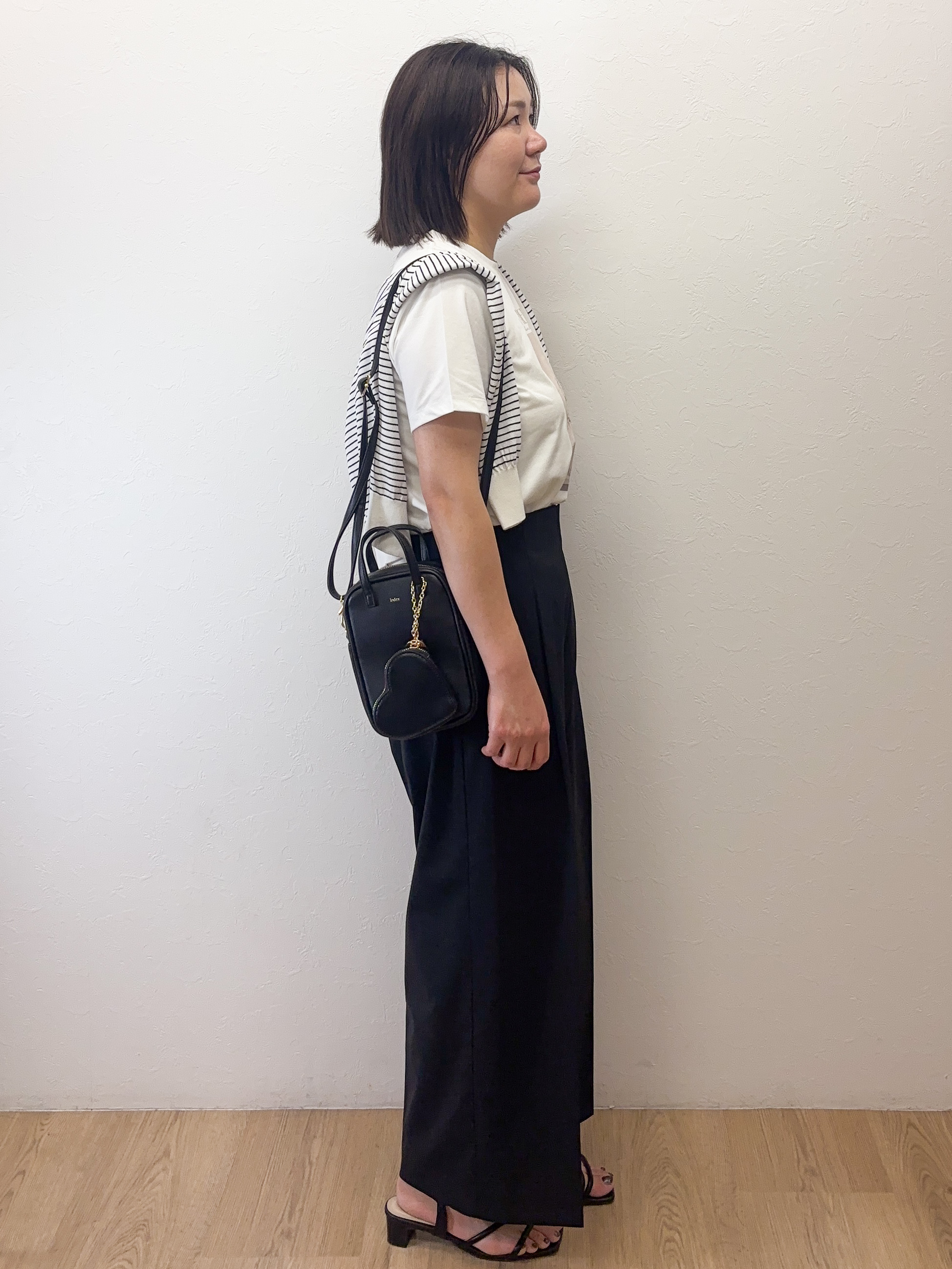 Takeさんの「OPAQUE.CLIP｜【遮熱／UVケア】外気の熱を感じにくい！クルーネックカーディガン《洗濯機OK／抗ピリング／6col》」を使ったコーディネート