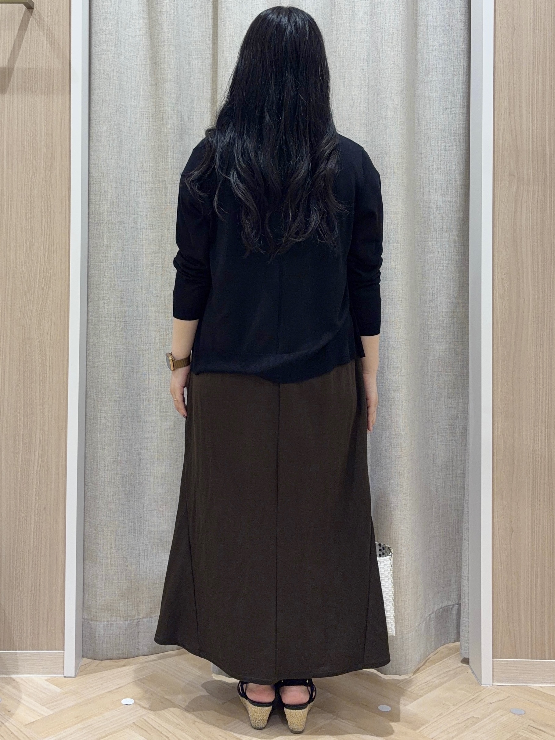 minamiさんの「grove｜高評価！【接触冷感／UVカットetc】ベーシックショートカーディガン」を使ったコーディネート