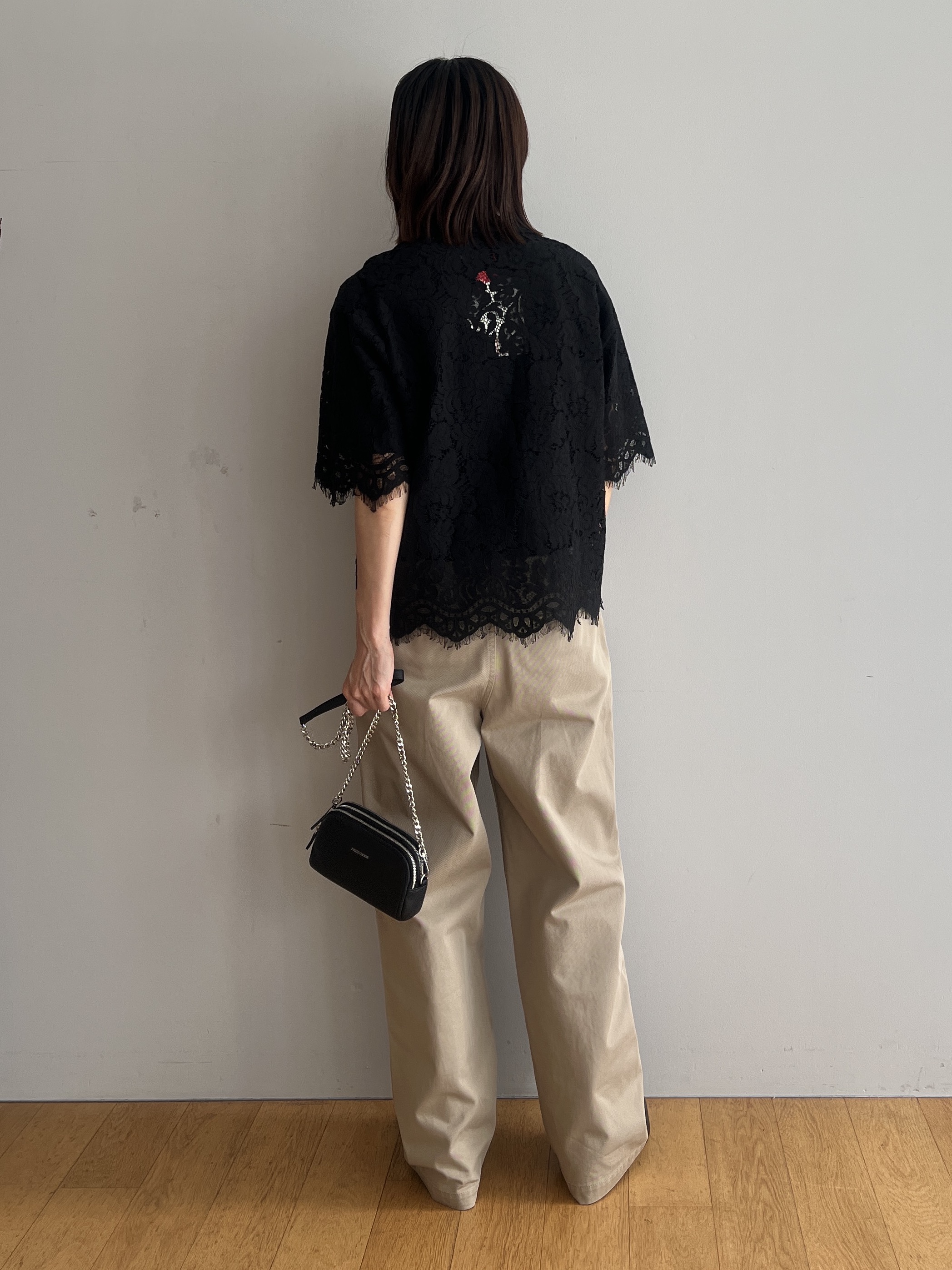 misaさんの「DRESSTERIOR｜ヴィンテージワイドチノパンツ」を使ったコーディネート