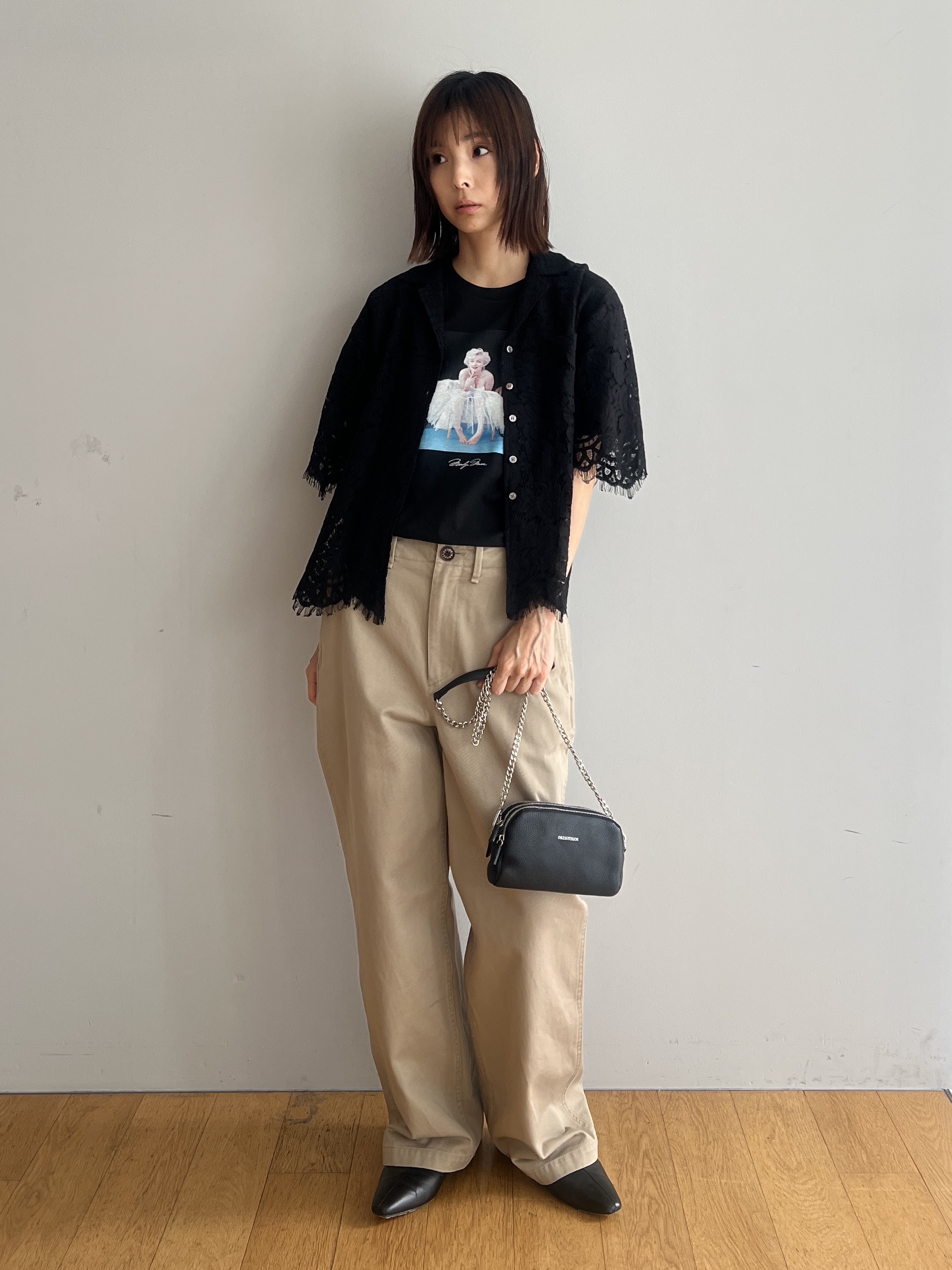 misaさんの「DRESSTERIOR｜ヴィンテージワイドチノパンツ」を使ったコーディネート
