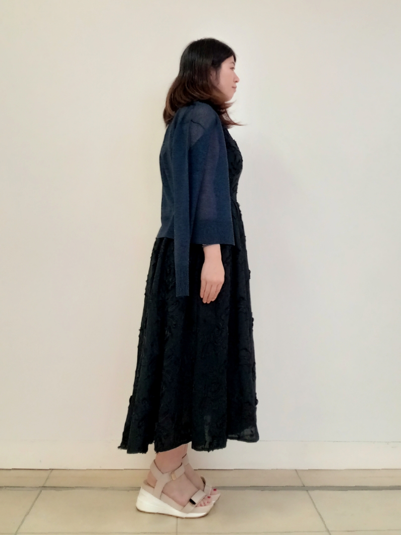 emiさんの「DRESSTERIOR｜【日除け/冷房対策】ウォッシャブルシアーカーディガン」を使ったコーディネート