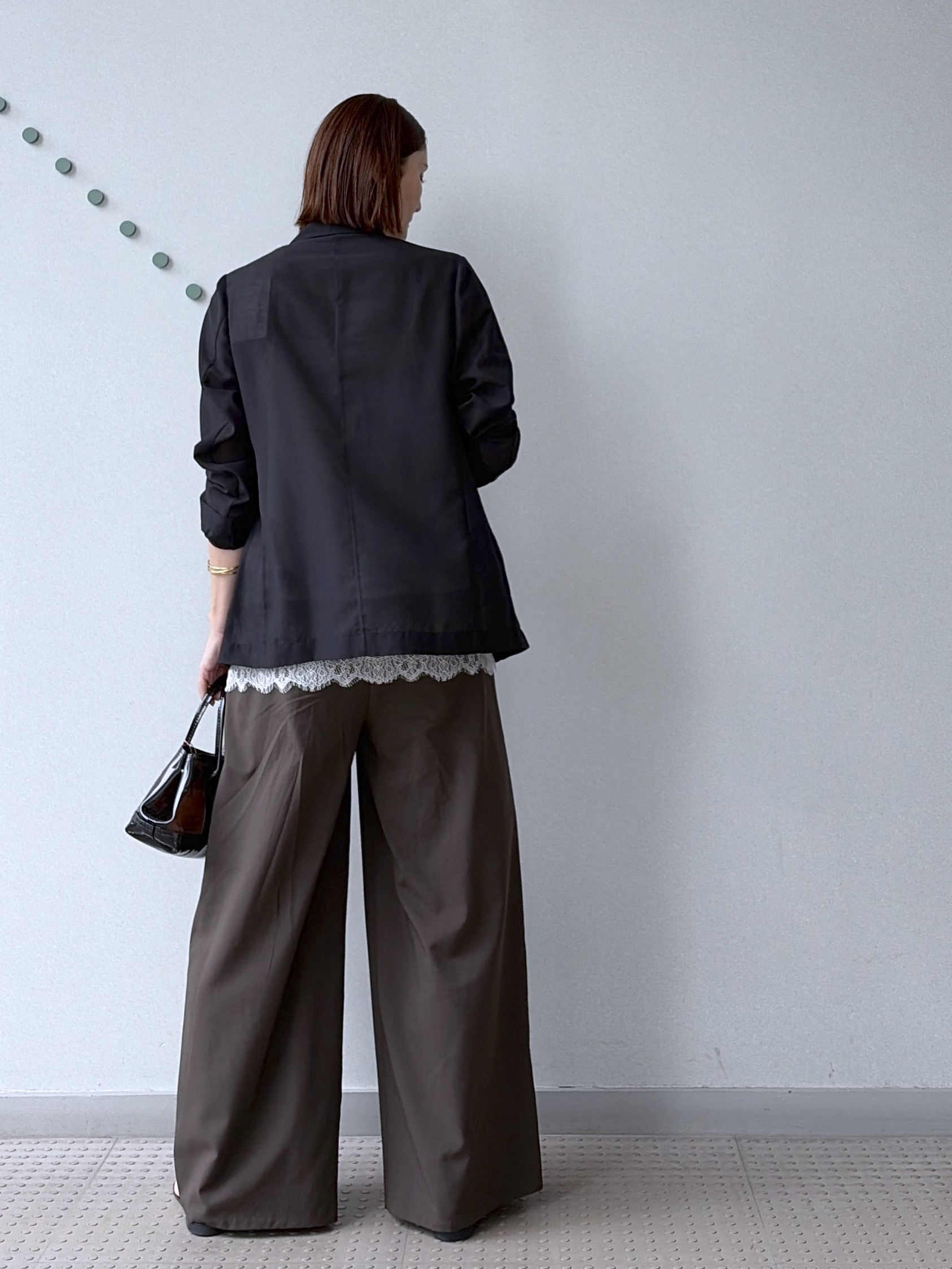 yoshikadoさんの「DRESSTERIOR｜【接触冷感/防シワ機能/ウォッシャブル】クールタッチ リネンブレンドシアージャケット」を使ったコーディネート