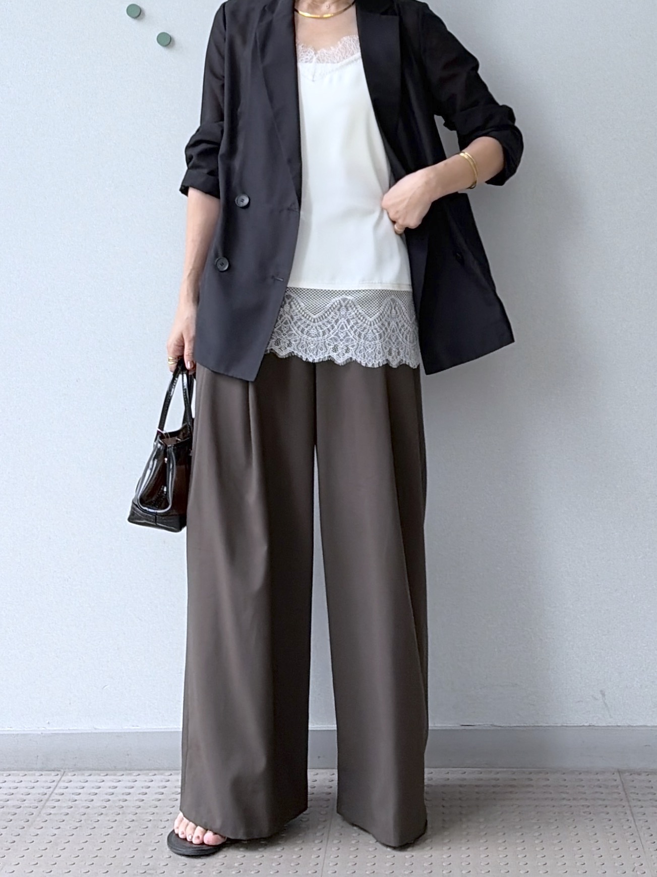 yoshikadoさんの「DRESSTERIOR｜【接触冷感/防シワ機能/ウォッシャブル】クールタッチ リネンブレンドシアージャケット」を使ったコーディネート