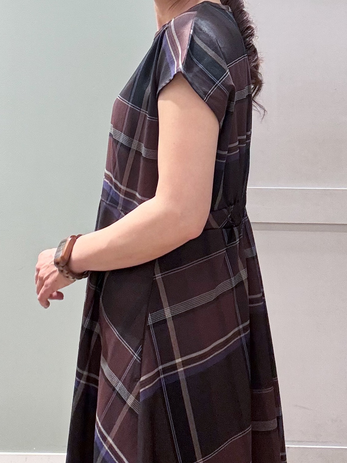 Komi☆さんの「grove｜【低身長さんも選べる着丈】マドラスチェックワンピース」を使ったコーディネート