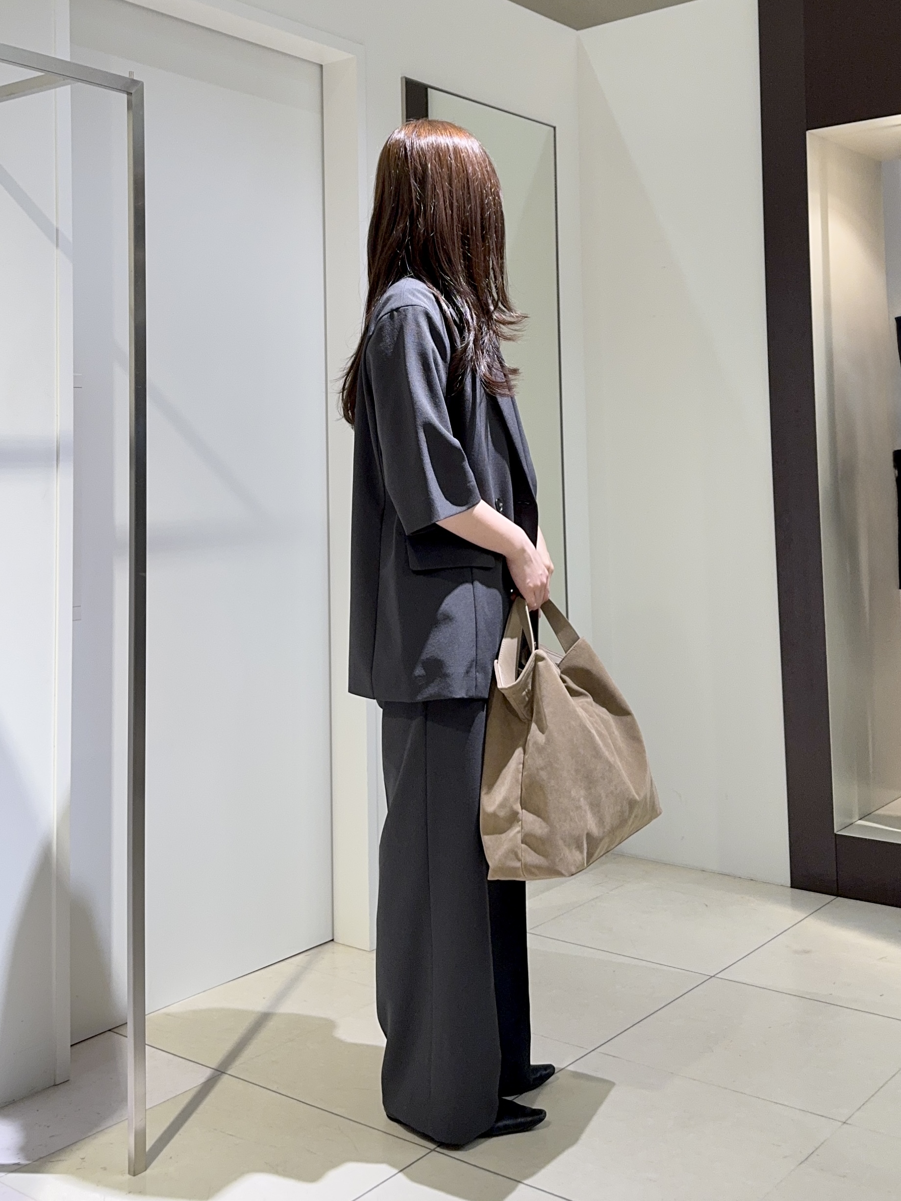 kaoruさんの「UNTITLED｜【セットアップ可/UVカット/通気性】エアリークール半袖ジャケット」を使ったコーディネート