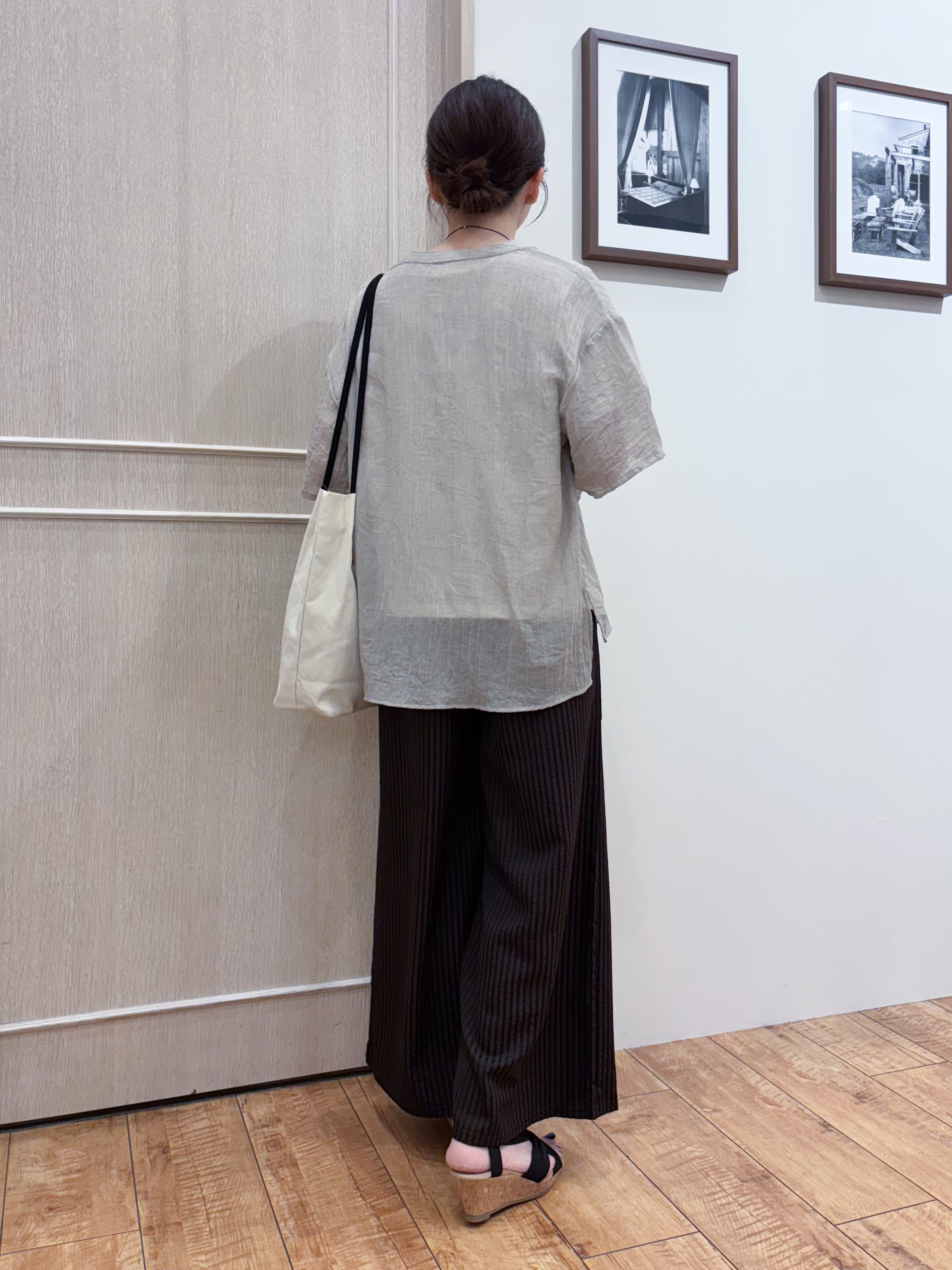 なみさんの「SHOO･LA･RUE｜フロントフリル シアーワッシャーブラウス」を使ったコーディネート