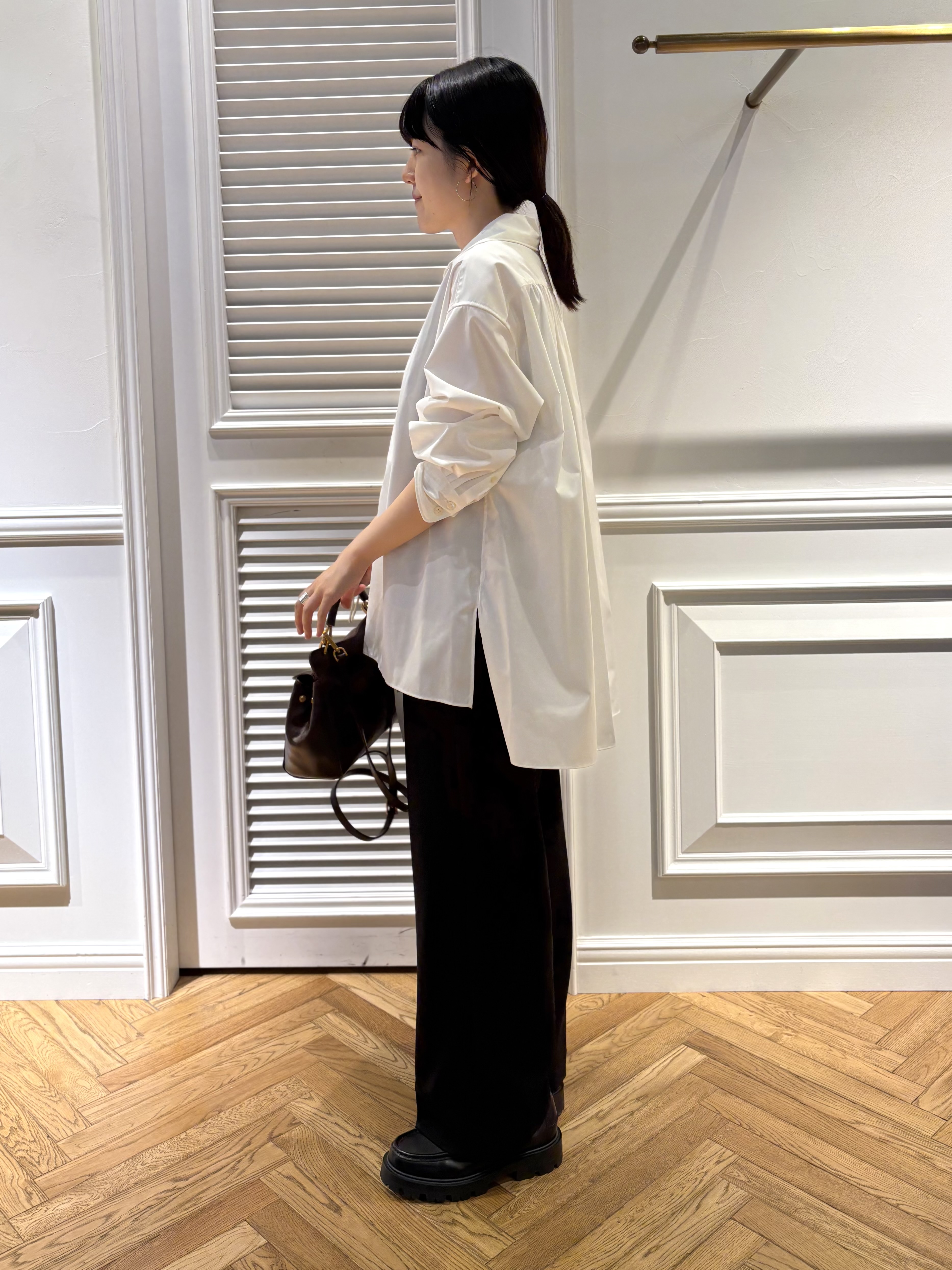 cocoさんの「DRESSTERIOR｜【接触冷感/UVカット/着回し】スキッパーブラウス」を使ったコーディネート