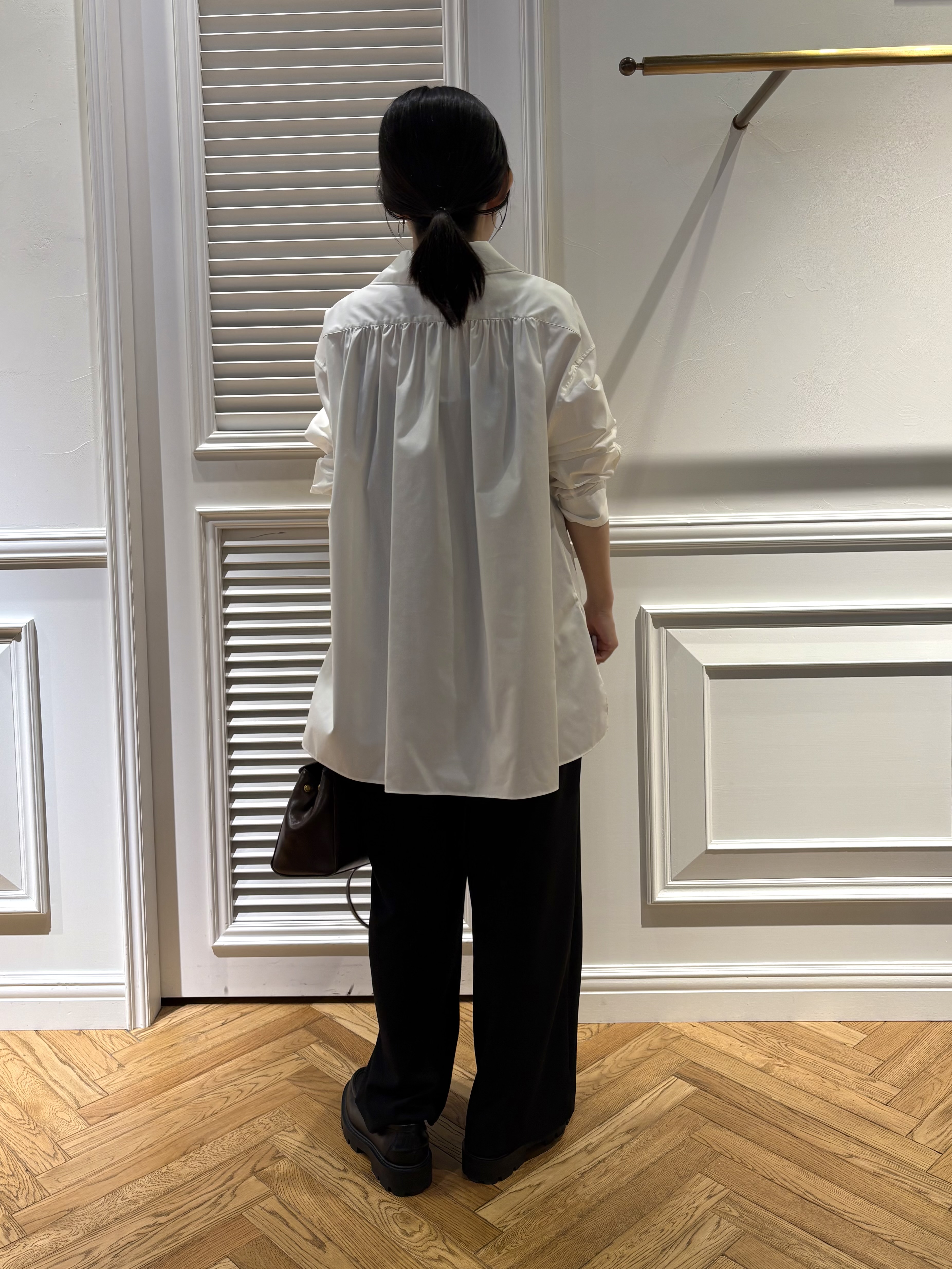 cocoさんの「DRESSTERIOR｜【接触冷感/UVカット/着回し】スキッパーブラウス」を使ったコーディネート