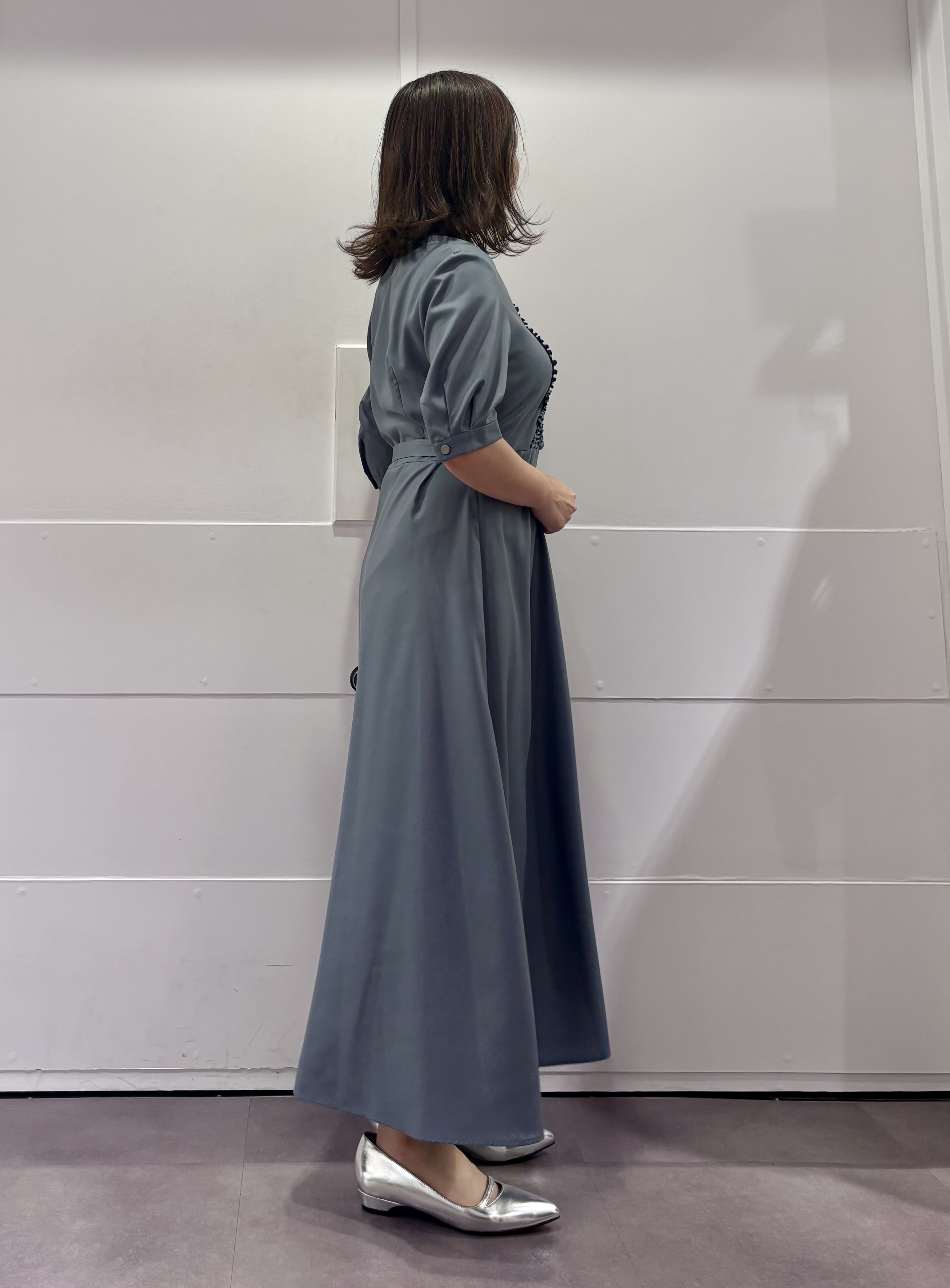 TOKOさんの「UNTITLED｜【1枚で着映え】フロントフリルワンピース」を使ったコーディネート