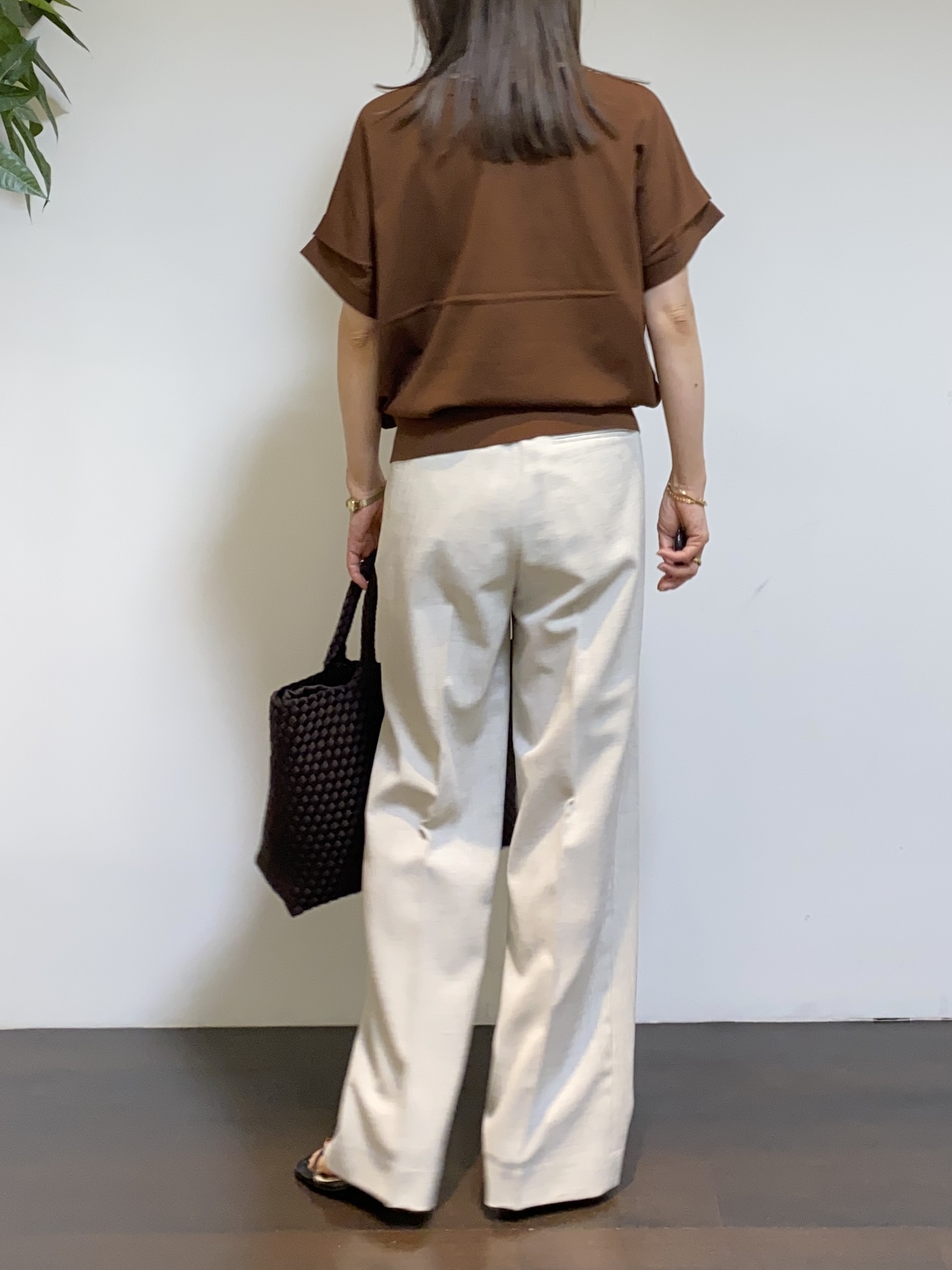 tomoさんの「UNTITLED｜【さらりと快適/セットアップ可/UV/接触冷感】スラブカラーレスジャケット」を使ったコーディネート
