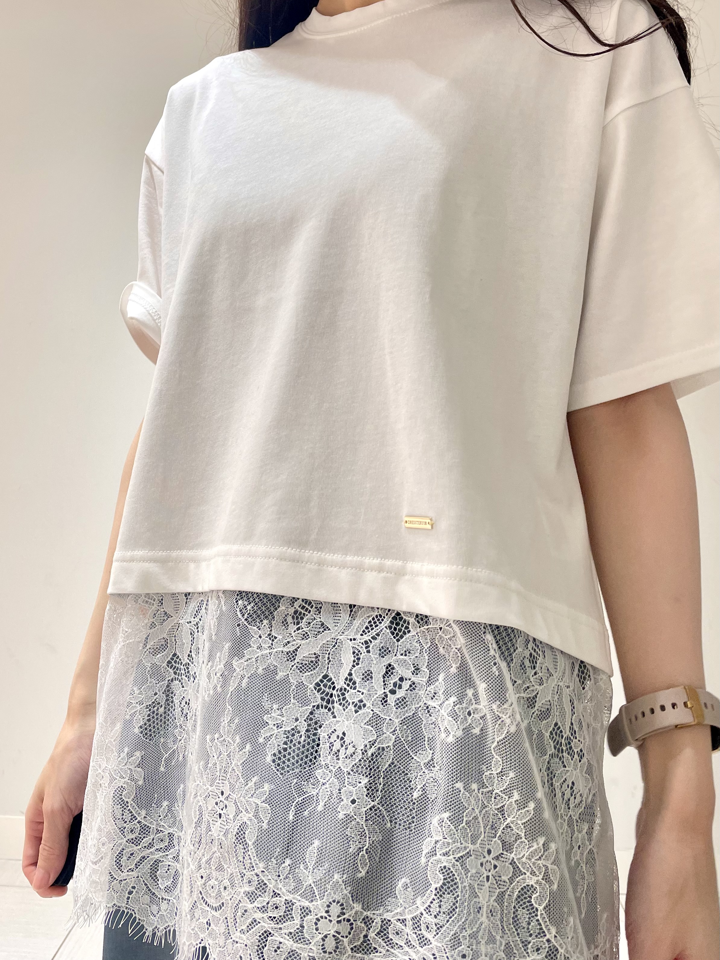 ことさんの「DRESSTERIOR｜レースドッキングレイヤード Tシャツ」を使ったコーディネート