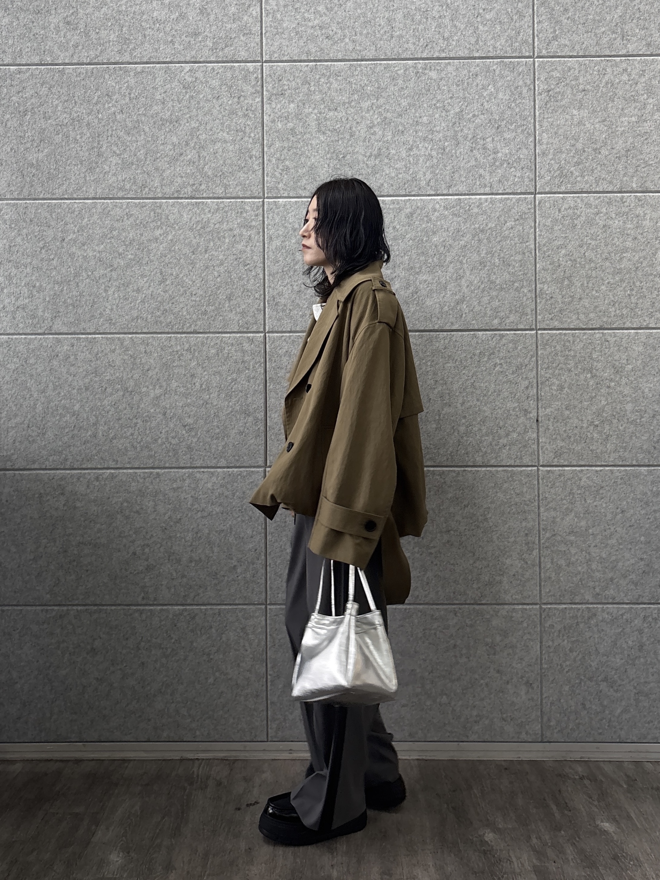 kotakiさんの「INDIVI｜Comfy SET UP｜イージーサイドラインワイドパンツ【セットアップ対応／通勤／カセット服／接触」を使ったコーディネート