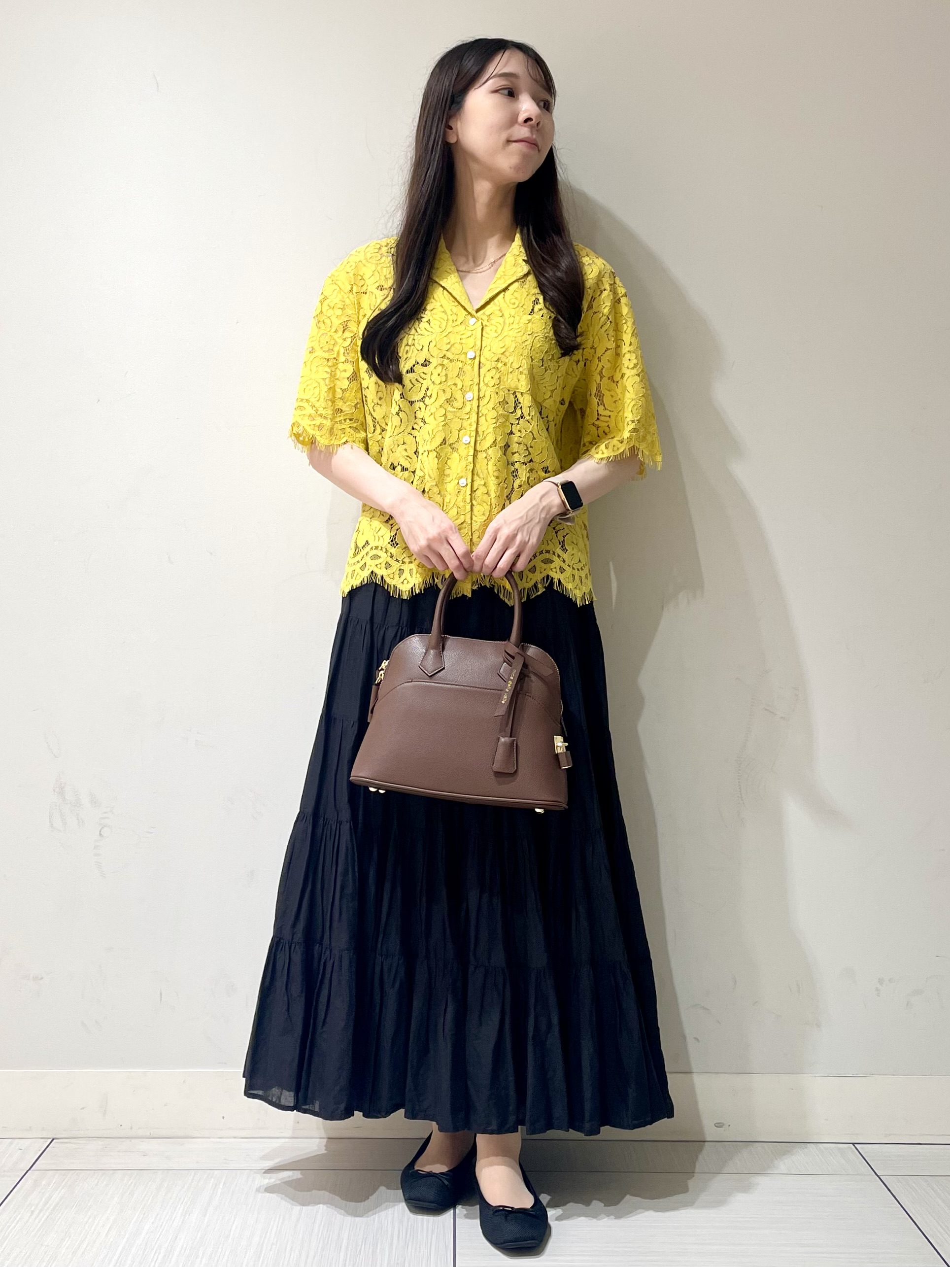 ことさんの「DRESSTERIOR｜【ウォッシャブル/羽織りにも便利】シアーコードレースブラウス」を使ったコーディネート