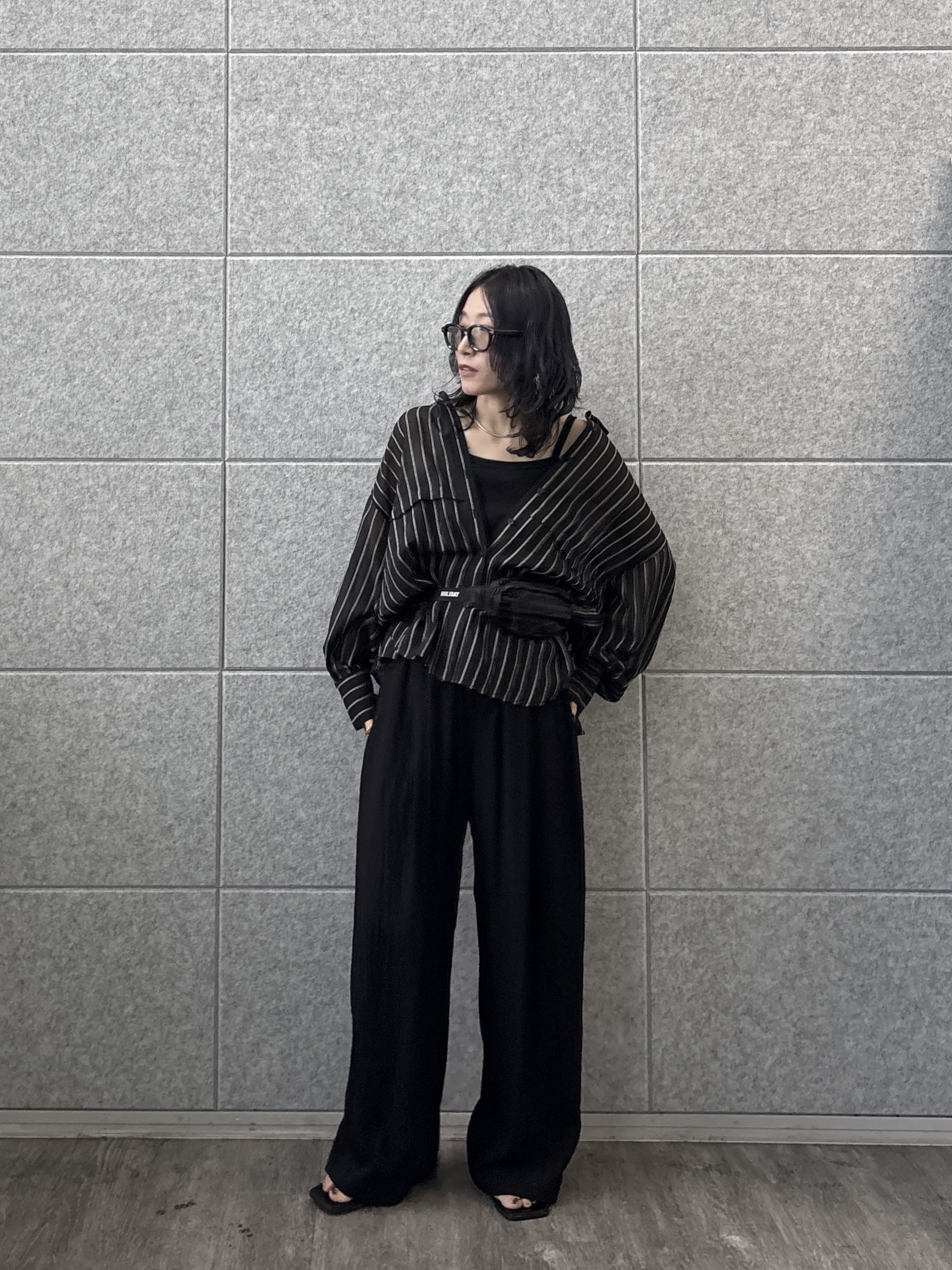 kotakiさんの「INDIVI｜シアーストライプ 切替タックシャツ」を使ったコーディネート