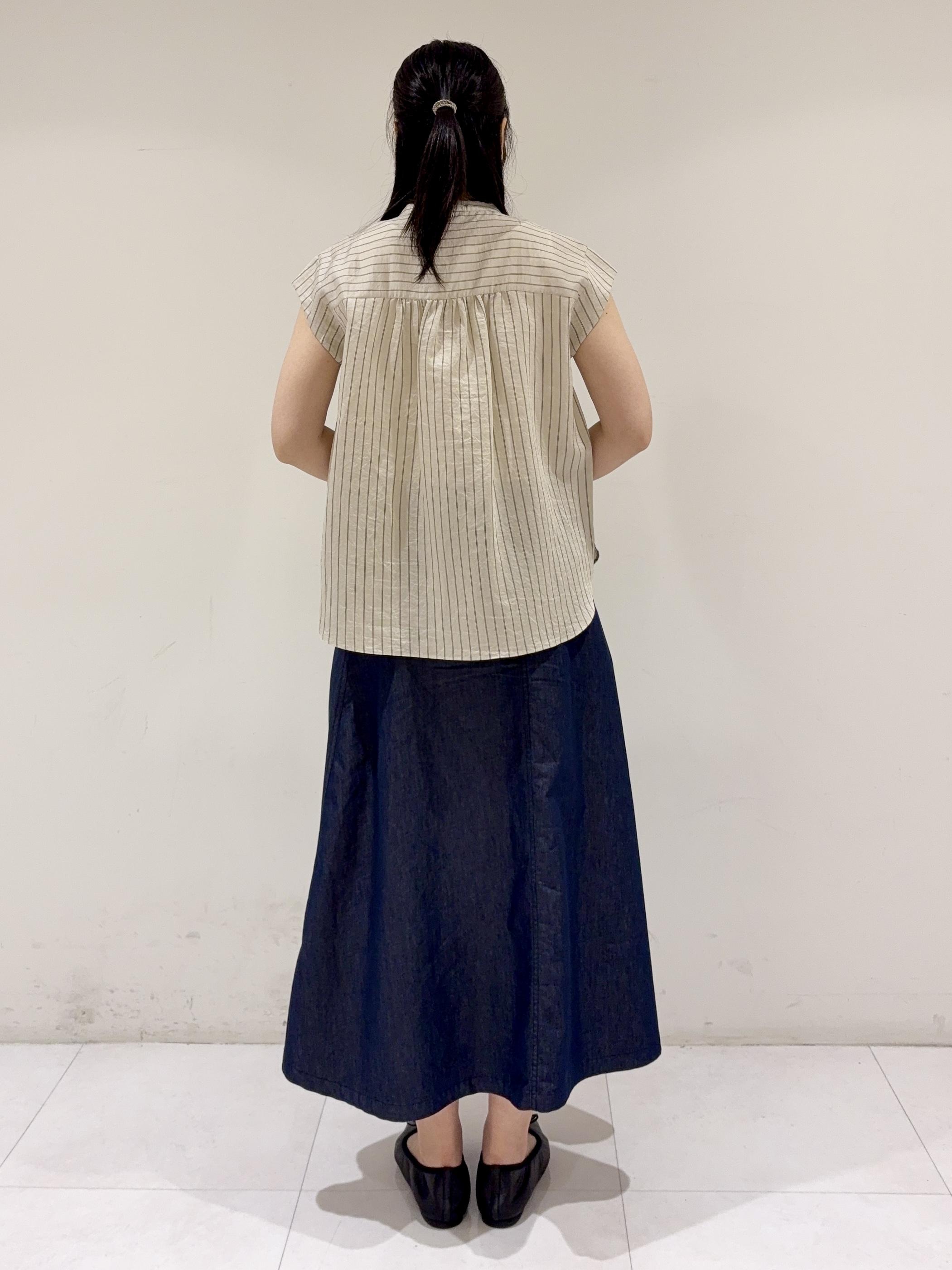 ayaさんの「DRESSTERIOR｜ストライプフレンチスリーブフリルブラウス」を使ったコーディネート