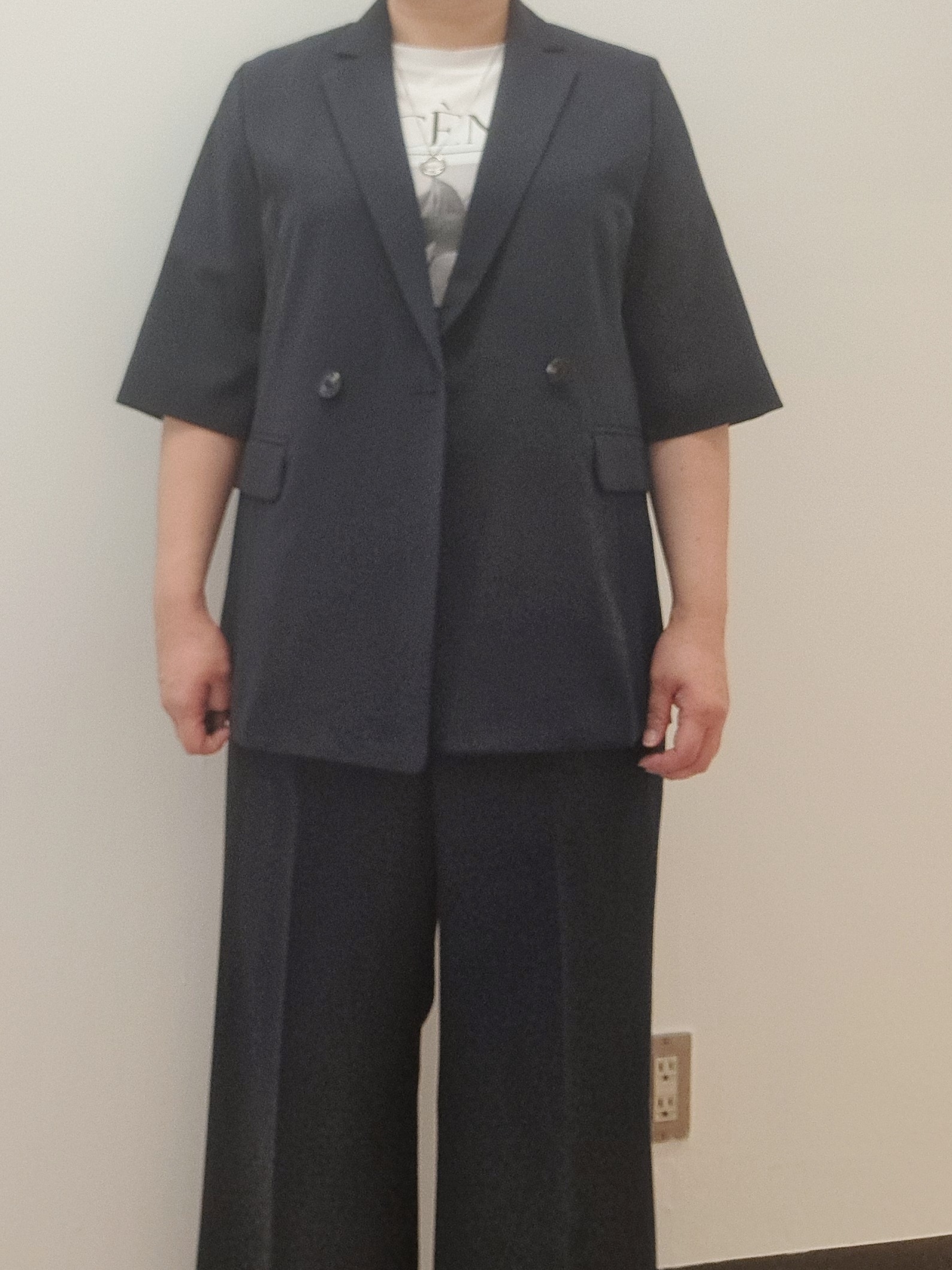 ますこさんの「UNTITLED｜【セットアップ可/UVカット/通気性】エアリークール半袖ジャケット」を使ったコーディネート