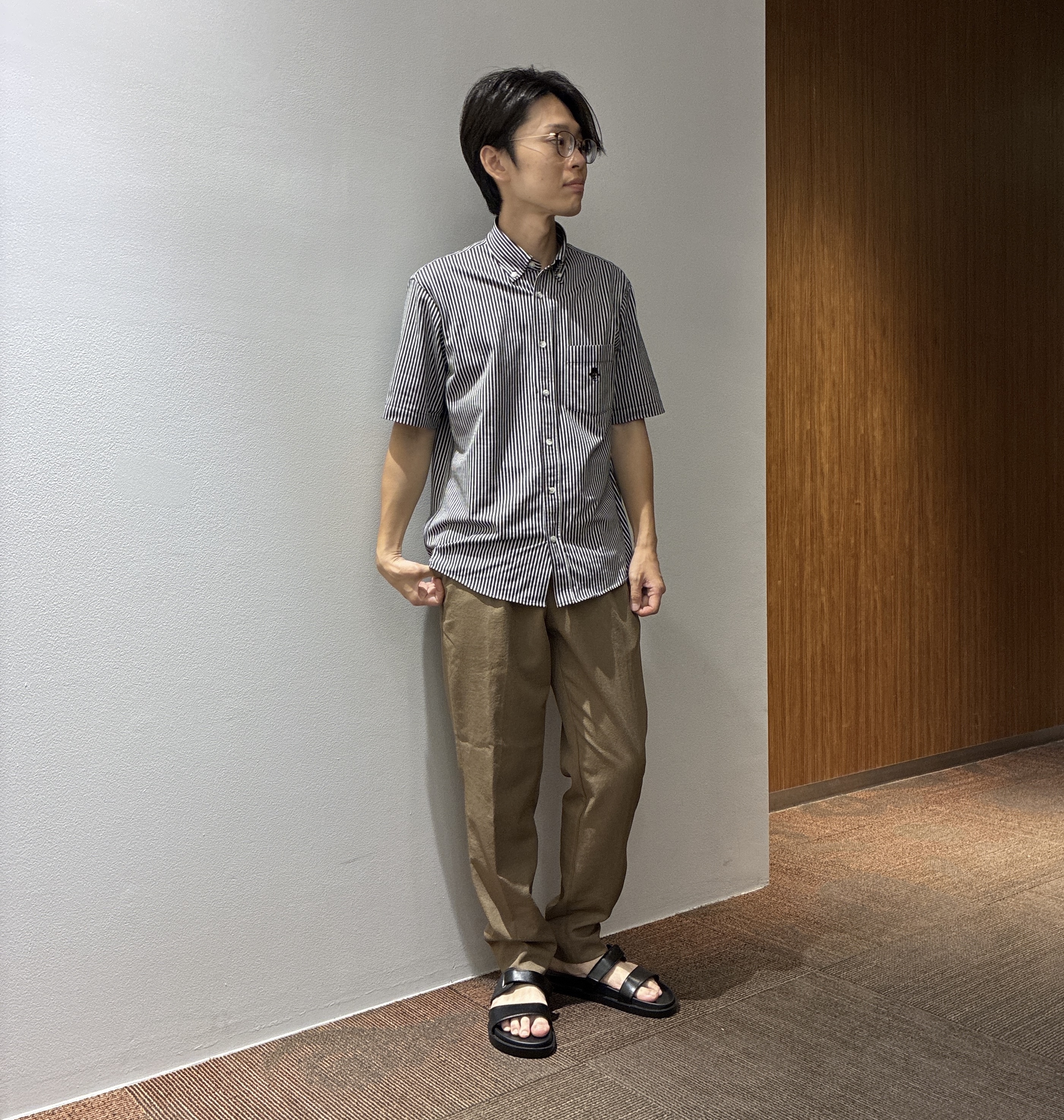 わいずみさんの「TAKEO KIKUCHI｜【通気性】トリコットサッカー オープンカラー シャツ」を使ったコーディネート