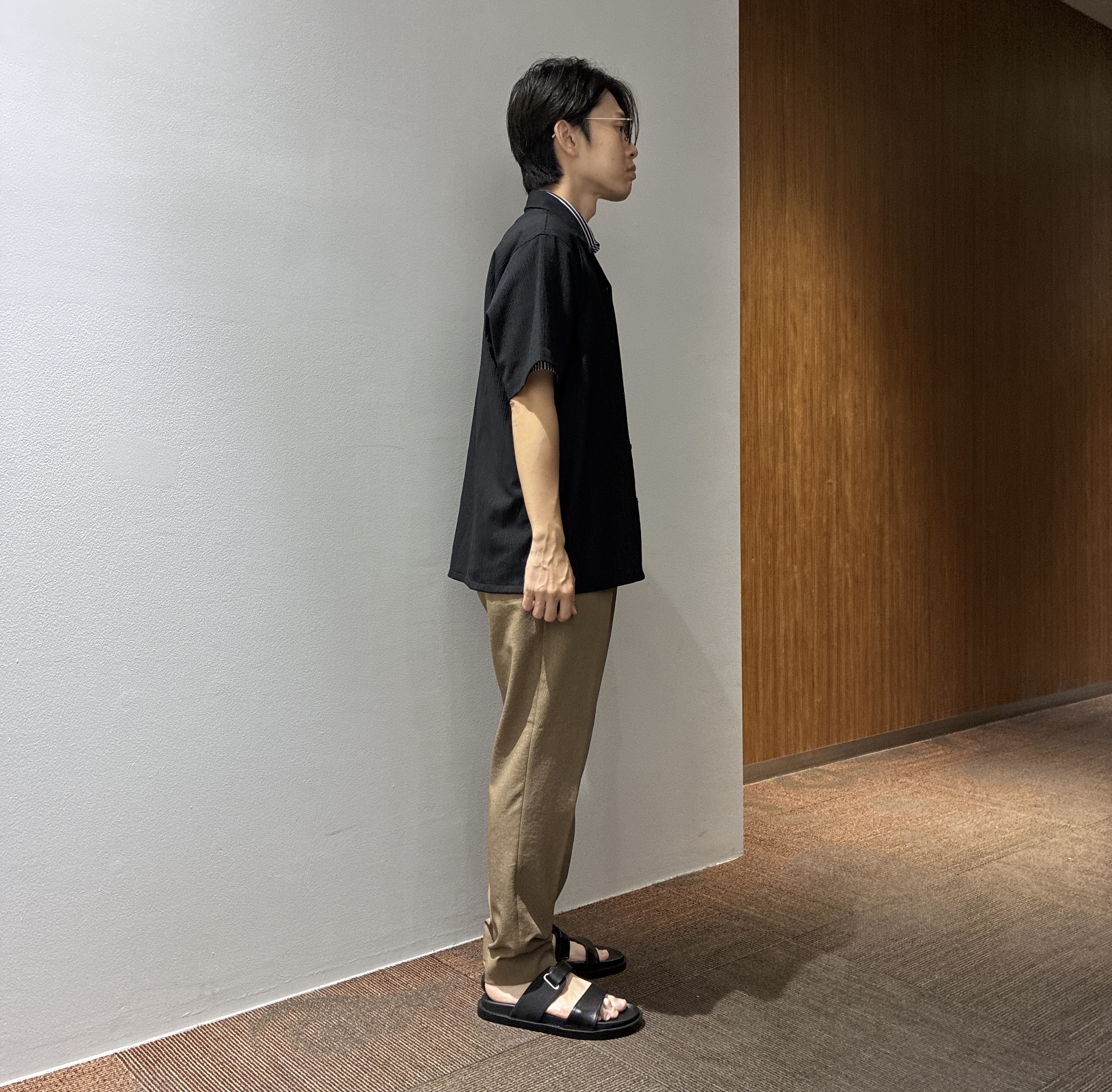 わいずみさんの「TAKEO KIKUCHI｜【通気性】トリコットサッカー オープンカラー シャツ」を使ったコーディネート