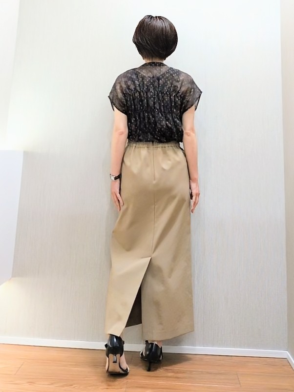 ミズタさんの「UNTITLED｜ヴィンテージドットブラウス」を使ったコーディネート