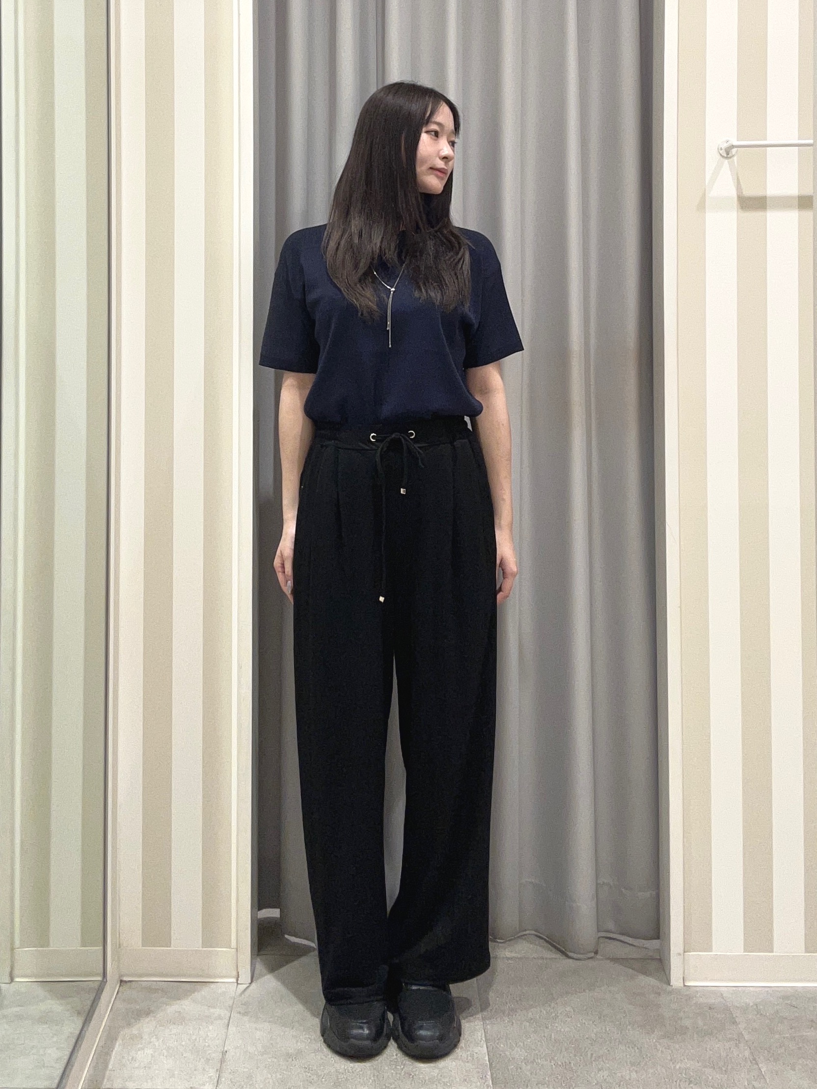 美空さんの「SHOO･LA･RUE｜【ひんやり/UV/洗濯機可/S-LL】毛玉になりにくい シャツレイヤード風 半袖ニット」を使ったコーディネート