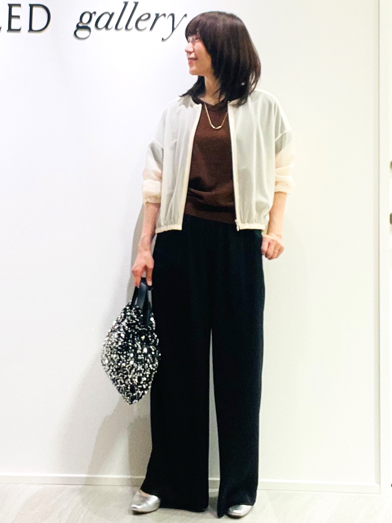めいさんの「UNTITLED｜【肌に張りつきにくい/前後2WAY】ドライタッチコットンプルオーバー」を使ったコーディネート