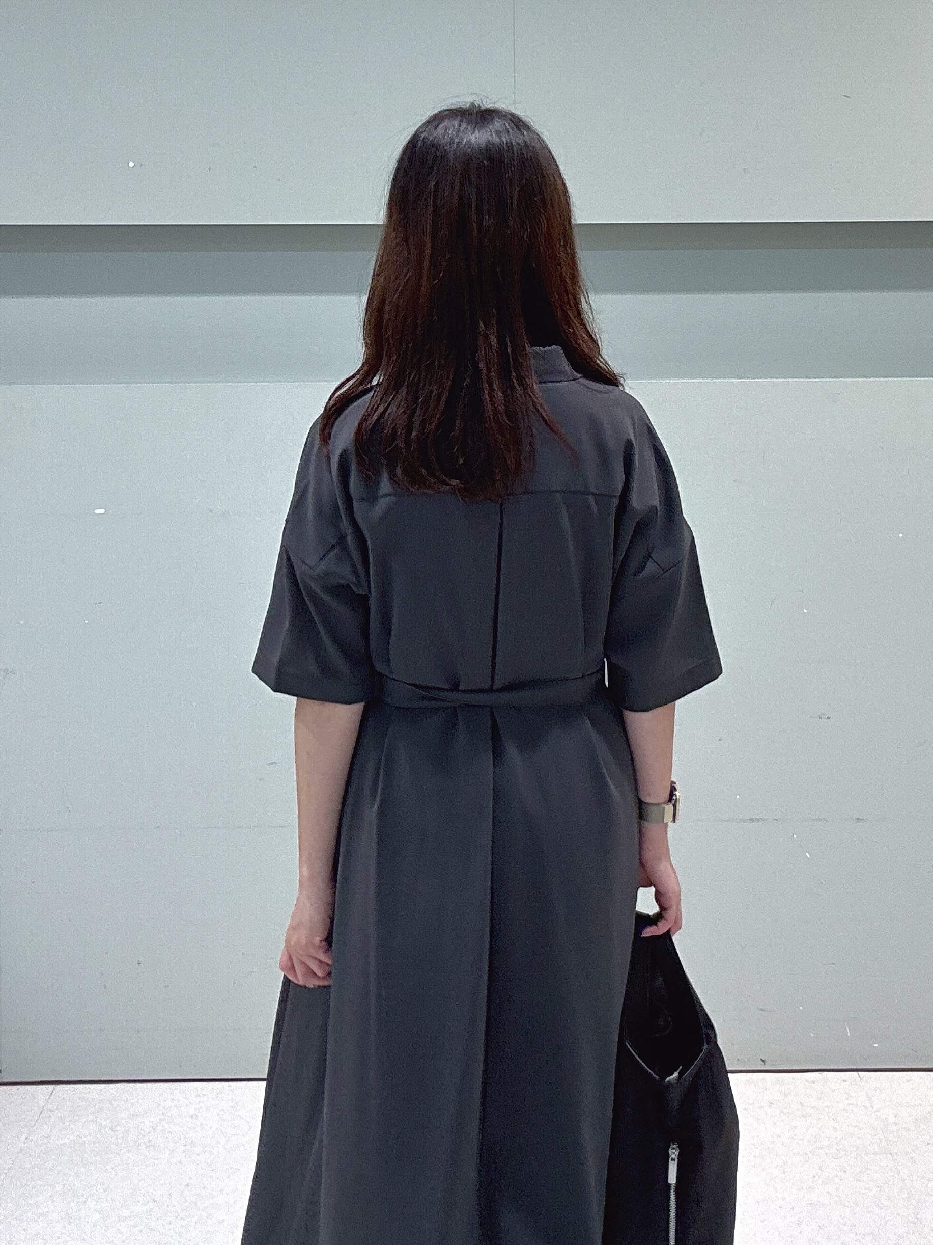 makiさんの「UNTITLED｜【UVカット/接触冷感/通気性】エアリークールワンピース」を使ったコーディネート