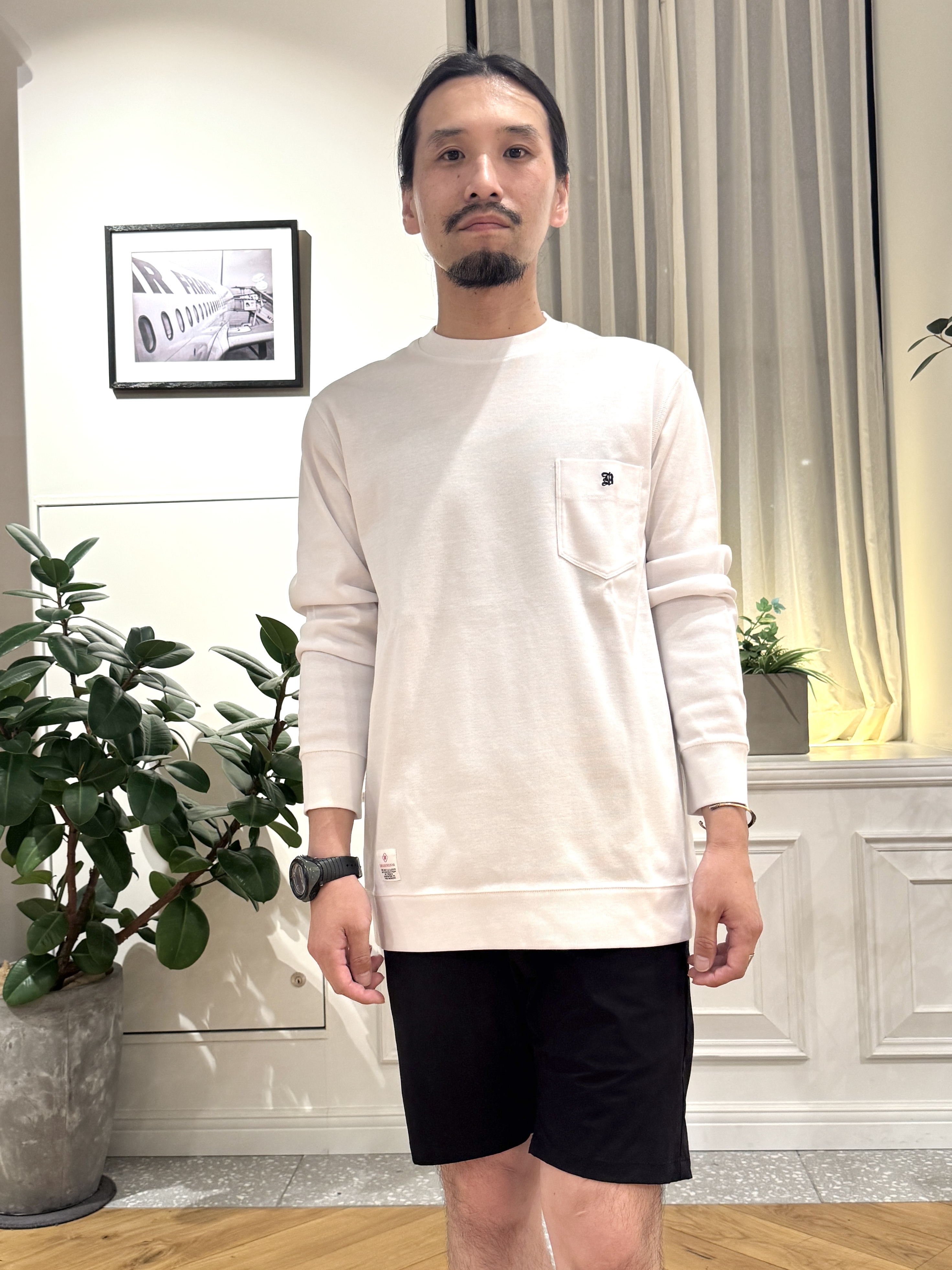 kawarataniさんの「DRESSTERIOR｜【抗菌防臭／UVカット／しわ防止】クールデオドラント フライスロングTシャツ」を使ったコーディネート