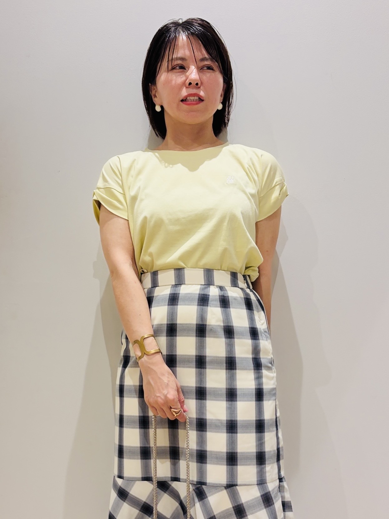 YUKOさんの「index｜【接触冷感／防シワ】ひんやり7分袖テーラードジャケット《洗濯機OK》」を使ったコーディネート