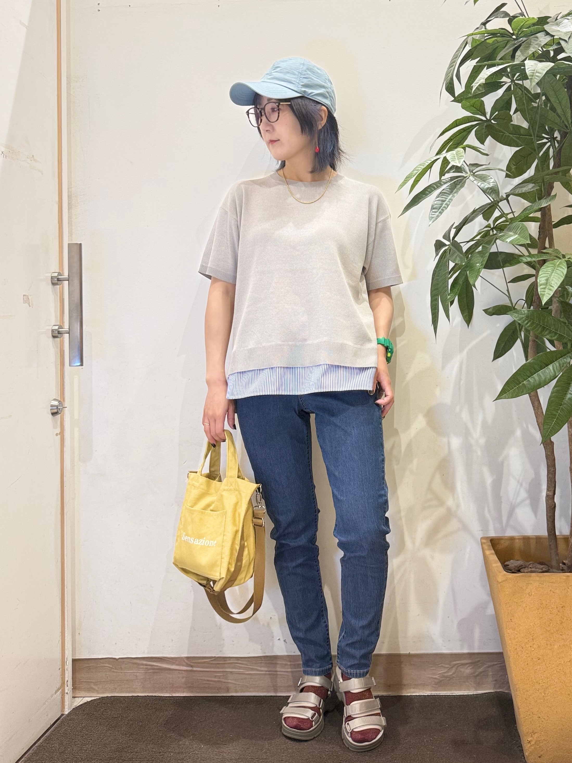 misakiさんの「SHOO･LA･RUE｜【ひんやり/UV/洗濯機可/S-LL】毛玉になりにくい シャツレイヤード風 半袖ニット」を使ったコーディネート