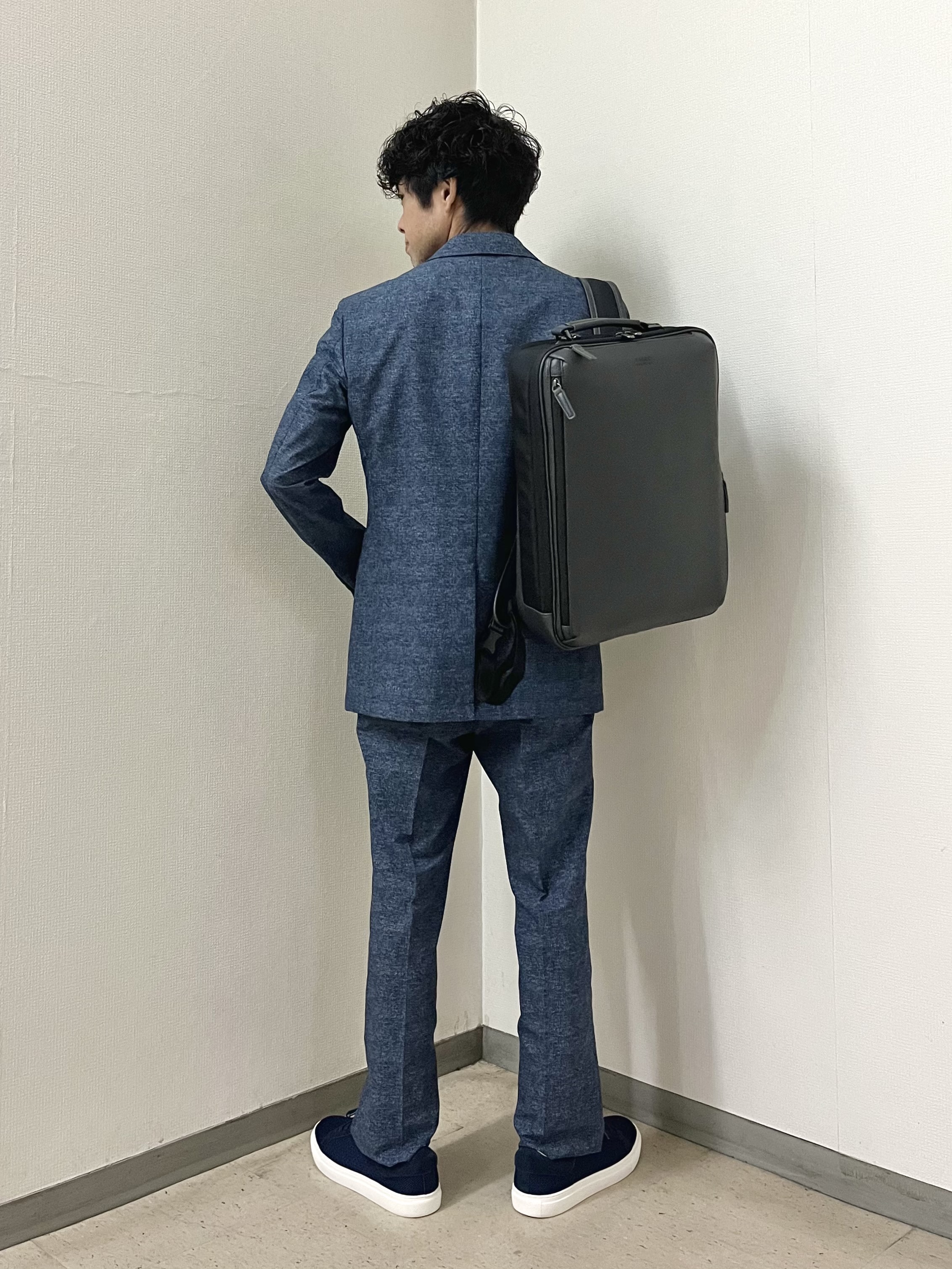 URAさんの「TAKEO KIKUCHI｜【抗菌防臭】COOL DOTS（R）ドビープリント ジャケット」を使ったコーディネート