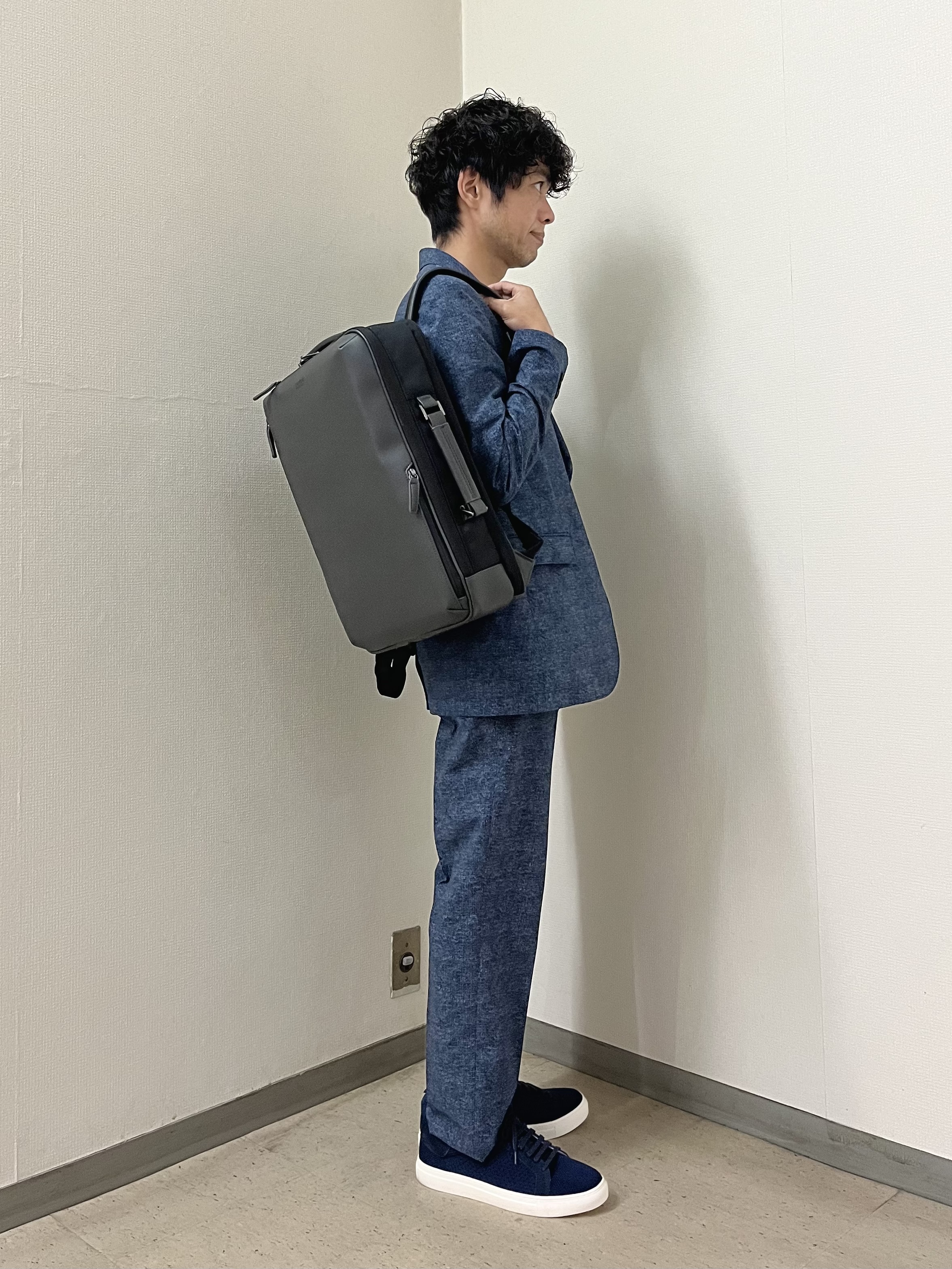 URAさんの「TAKEO KIKUCHI｜【抗菌防臭】COOL DOTS（R）ドビープリント ジャケット」を使ったコーディネート