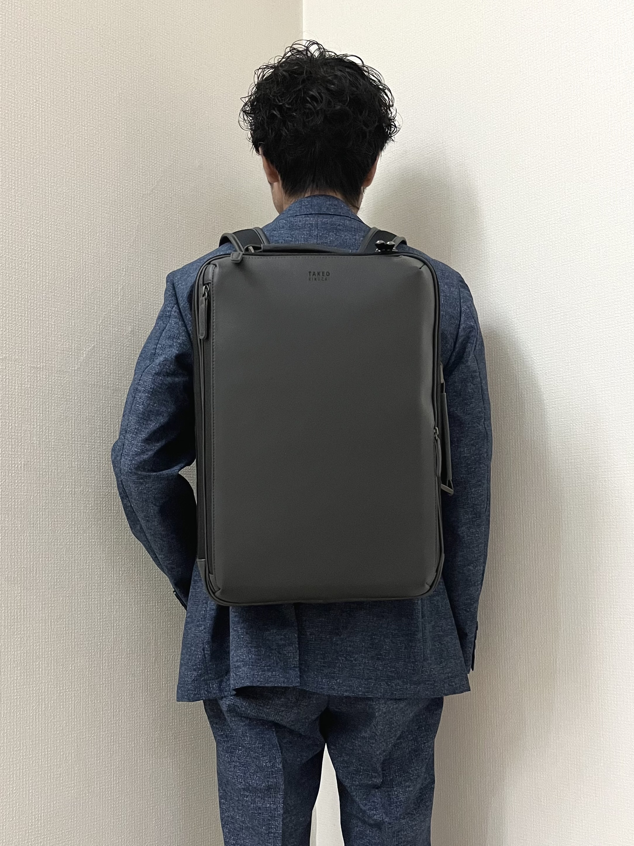 URAさんの「TAKEO KIKUCHI｜【抗菌防臭】COOL DOTS（R）ドビープリント ジャケット」を使ったコーディネート