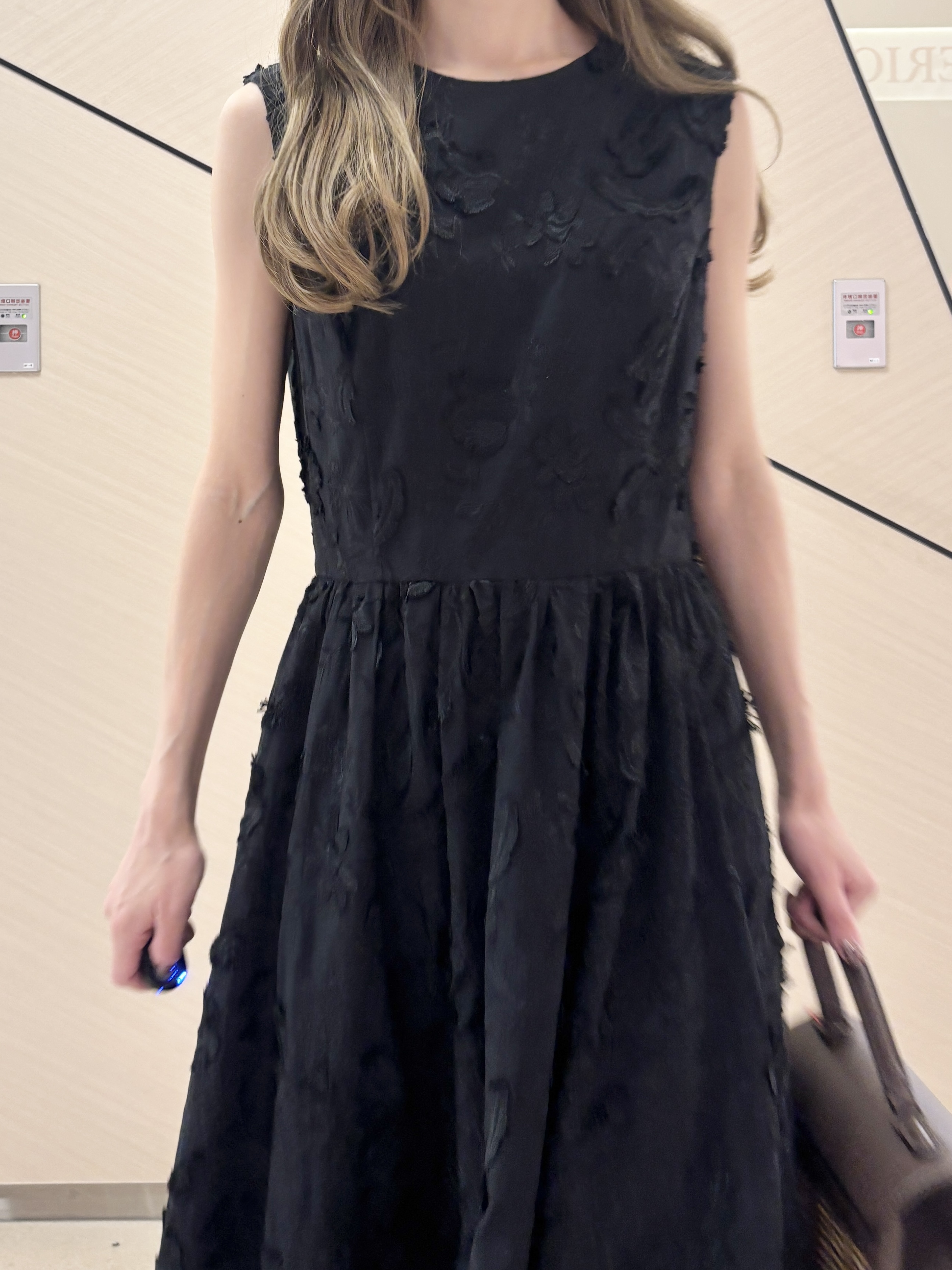 清水夏姫さんの「DRESSTERIOR｜【otonaMUSE5月号掲載】スキニーベルトサンダル」を使ったコーディネート