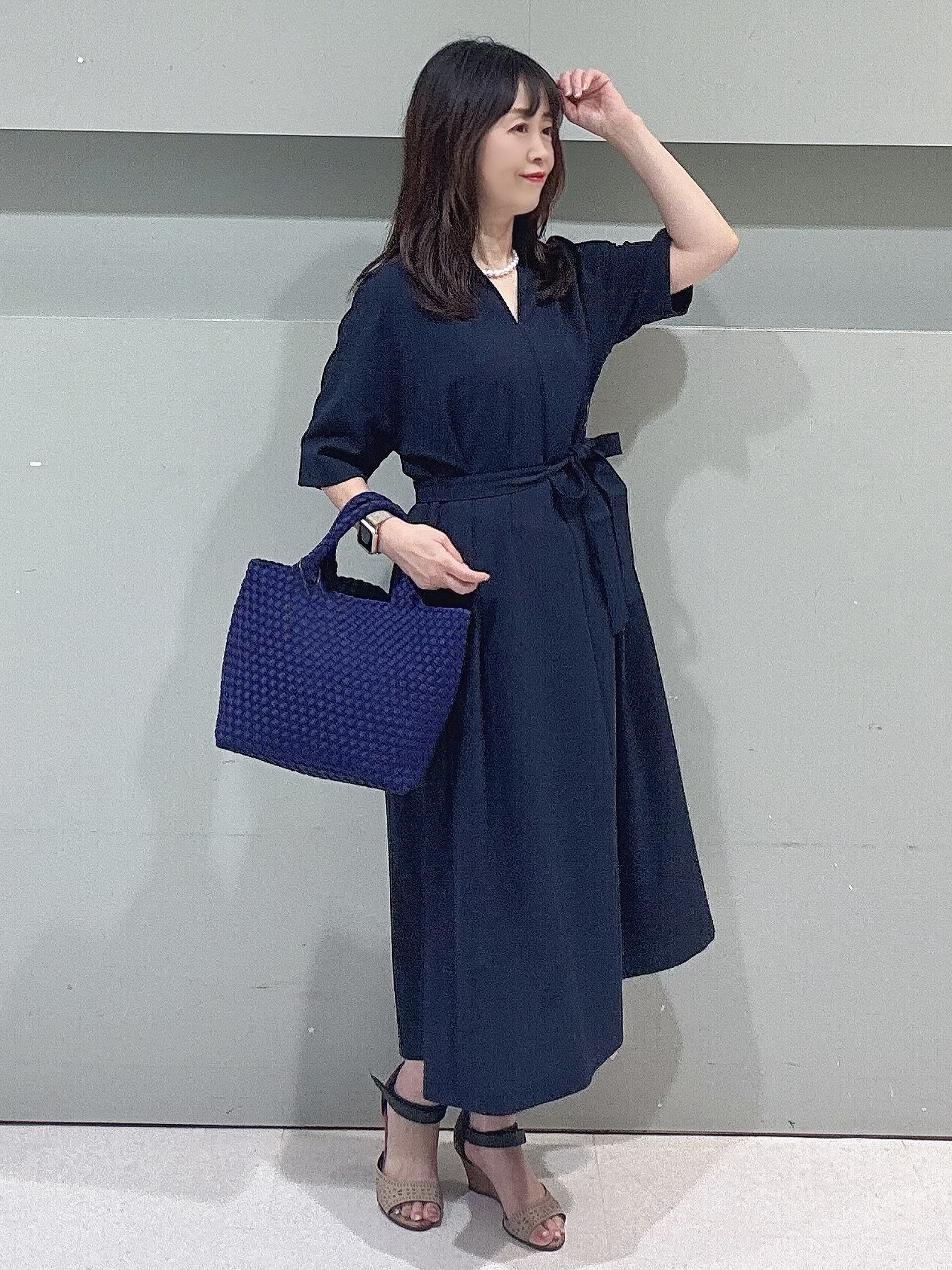 makiさんの「UNTITLED｜【UVカット/接触冷感/通気性】エアリークールワンピース」を使ったコーディネート
