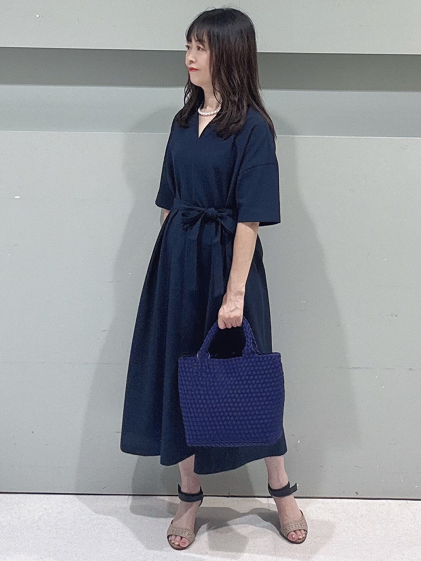 makiさんの「UNTITLED｜【UVカット/接触冷感/通気性】エアリークールワンピース」を使ったコーディネート