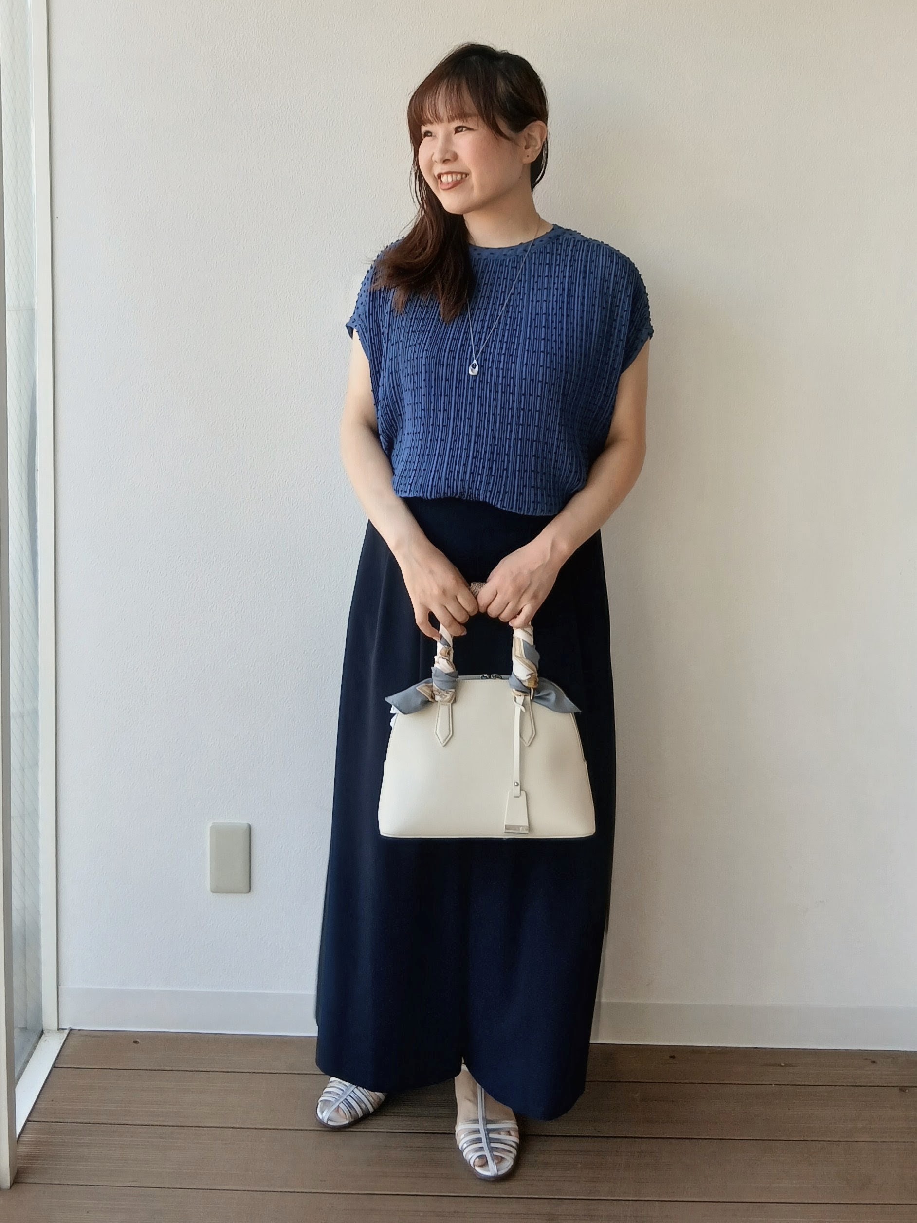 なみきさんの「UNTITLED｜◆【1枚で着映える】ドットジャガードブラウス」を使ったコーディネート