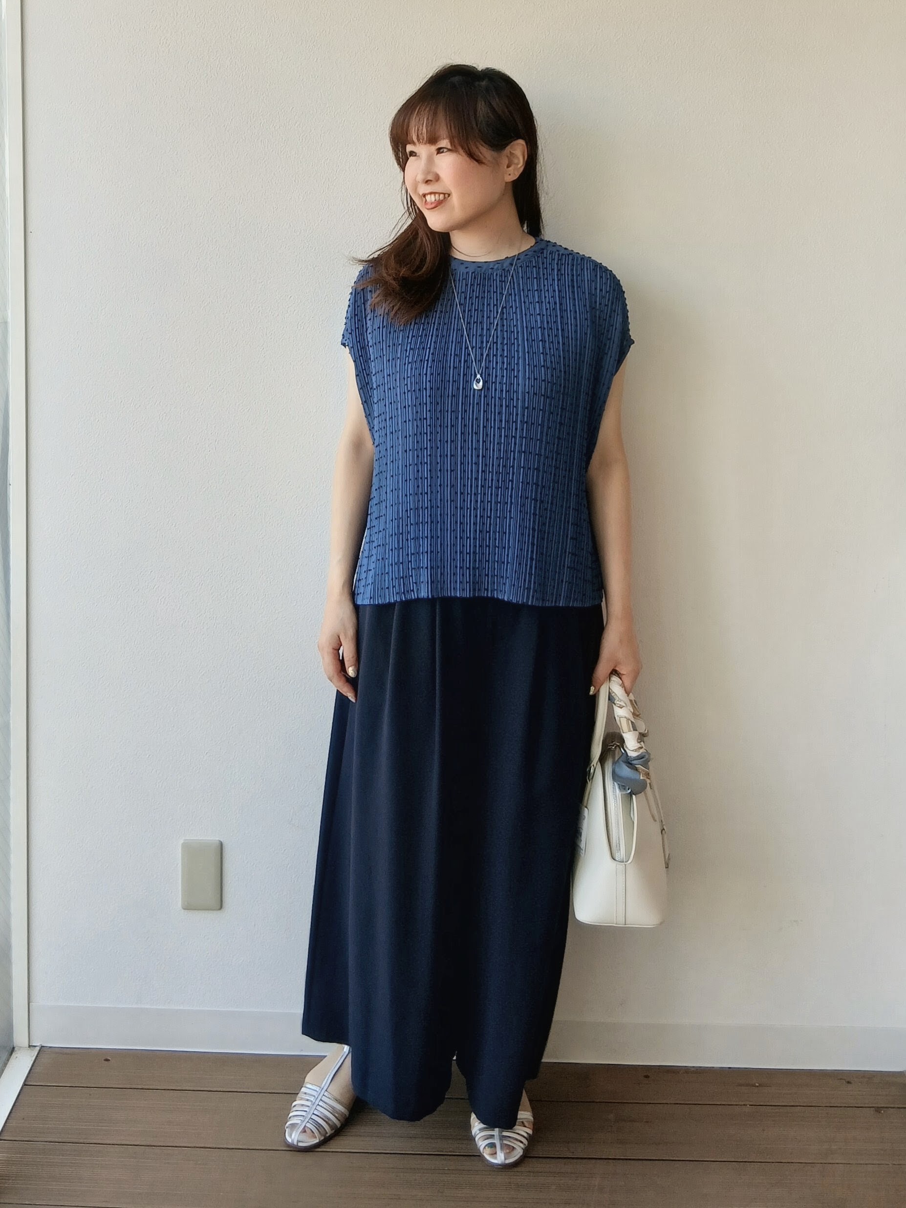 なみきさんの「UNTITLED｜◆【1枚で着映える】ドットジャガードブラウス」を使ったコーディネート