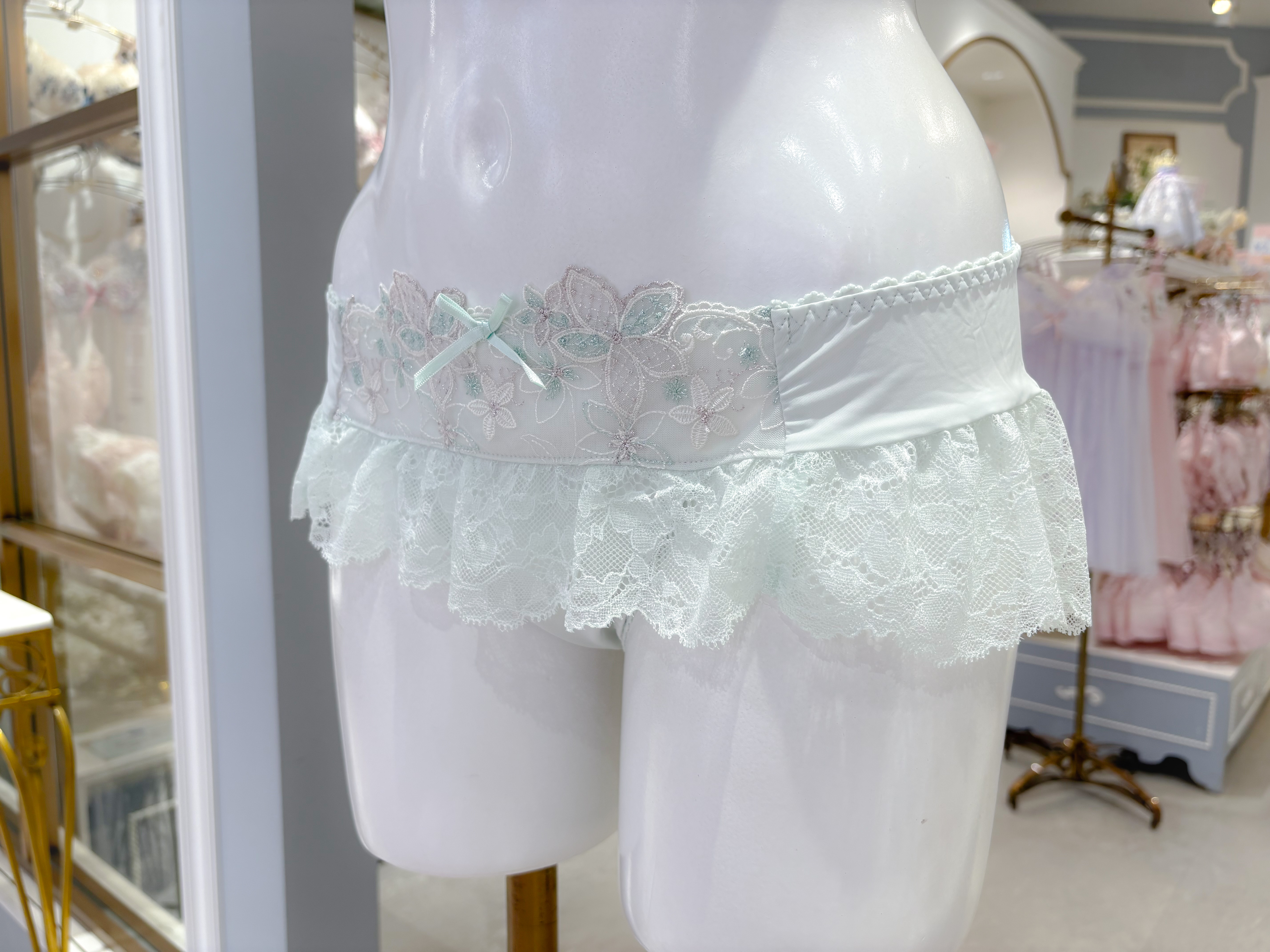 Hisaeさんの「Risa Magli｜ソーラ ブラジャー (B-C) ＜Side Shape（サイドシェイプ）＞」を使ったコーディネート