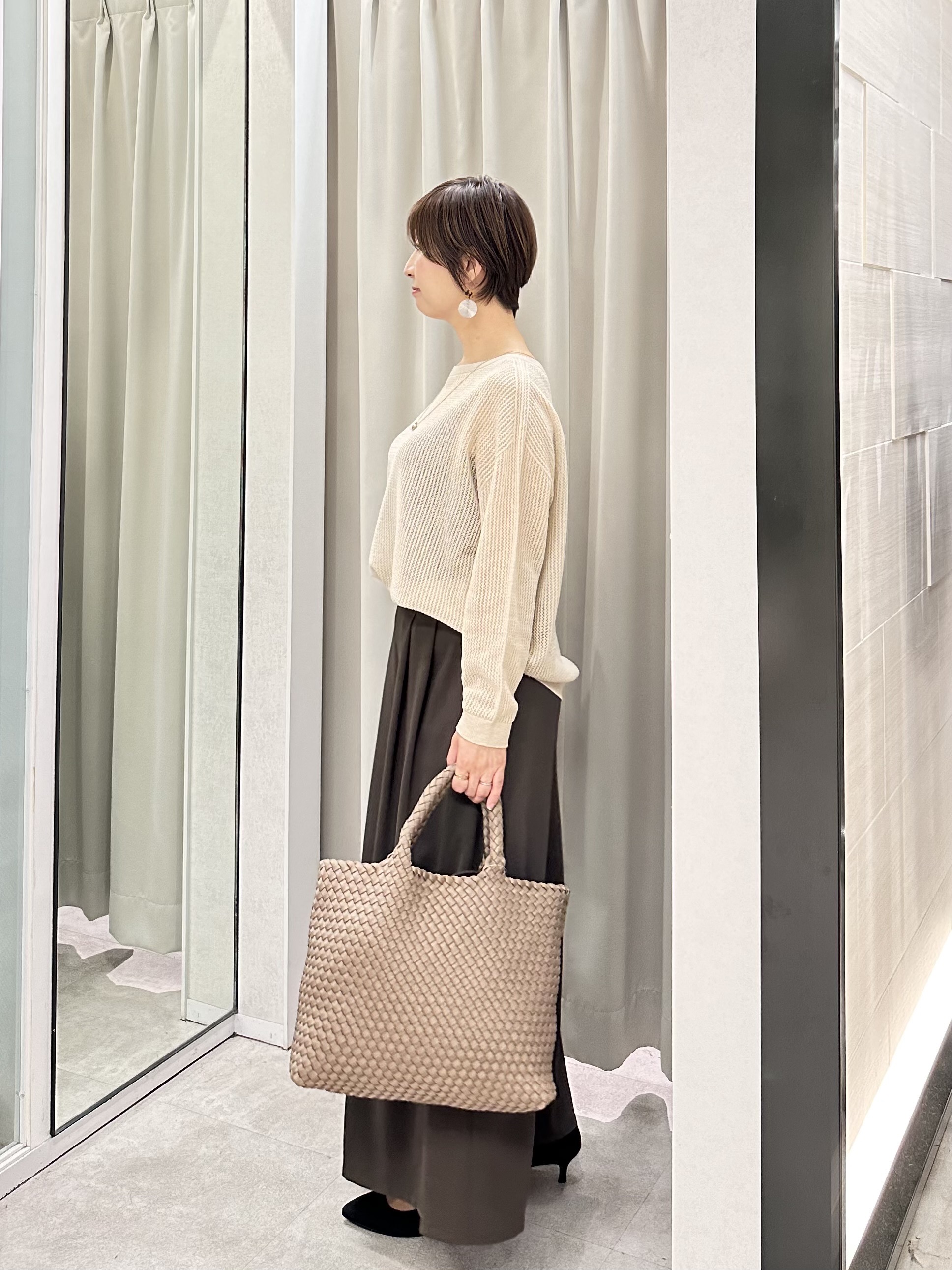 みなこさんの「UNTITLED｜シアーメッシュニット」を使ったコーディネート