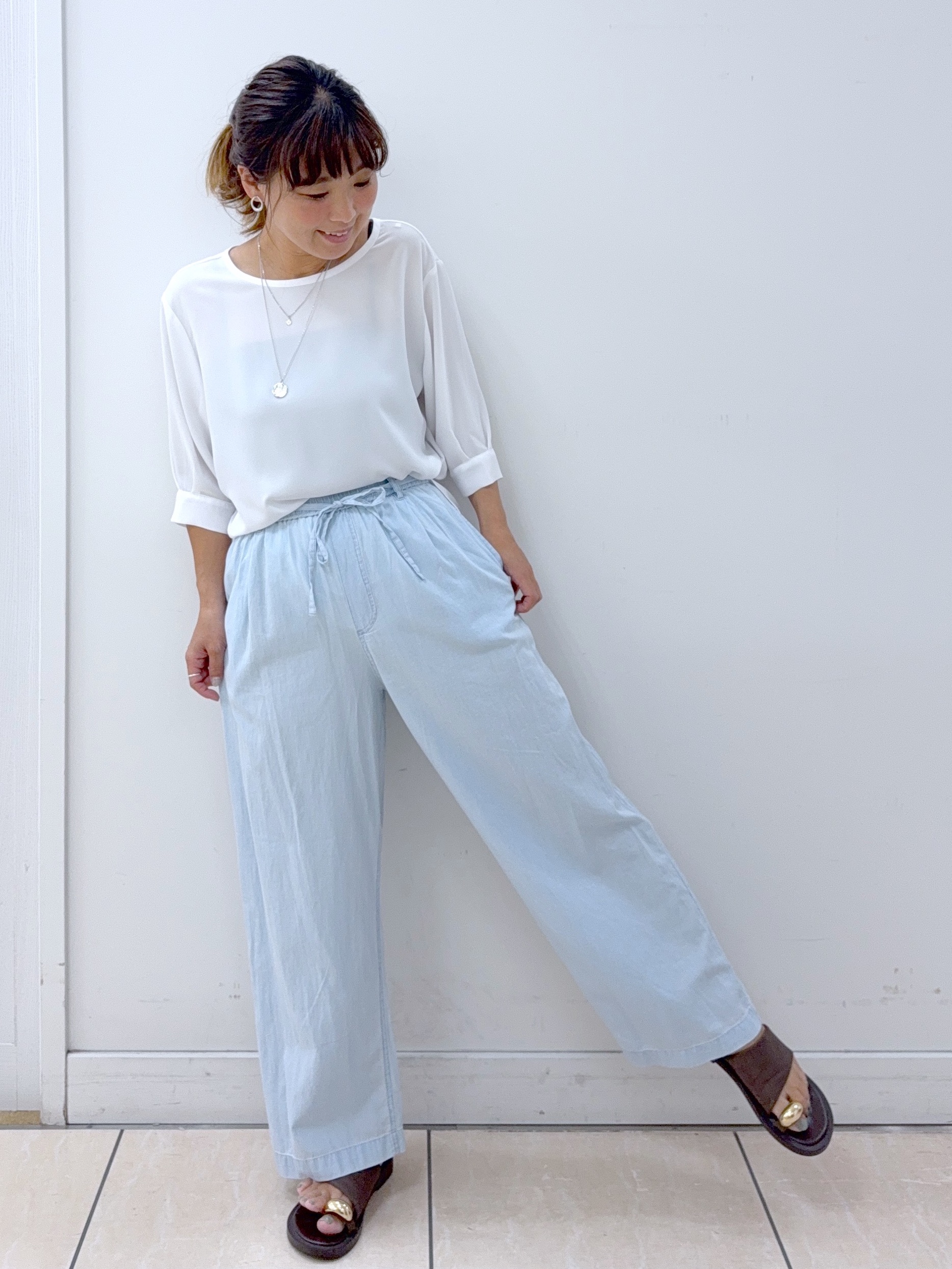 Osawaさんの「Dessin｜ライトジョーゼットハーフスリーブブラウス」を使ったコーディネート