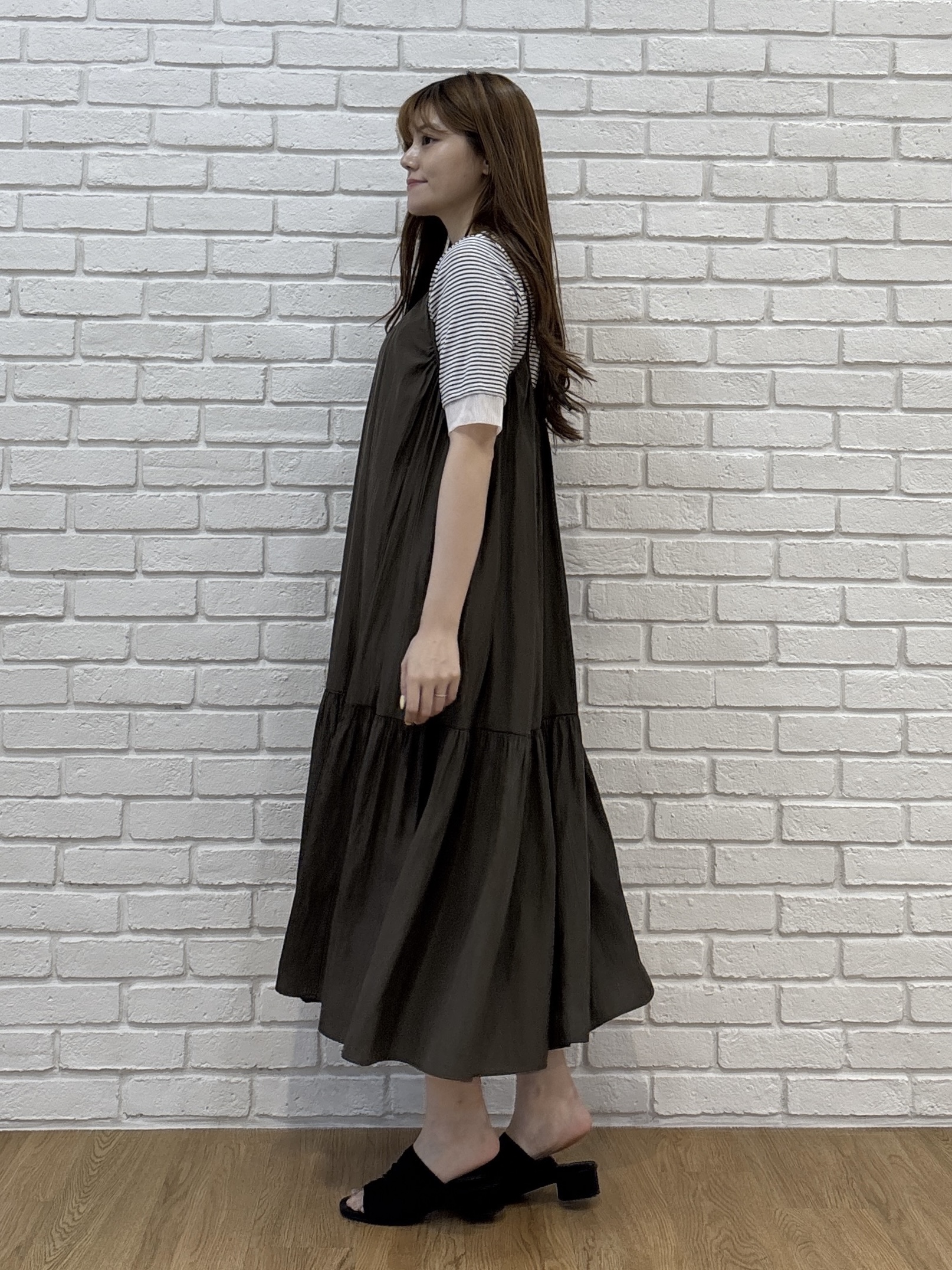 sayaさんの「grove｜【ひんやり・UVカット】チュールトリミング5分袖Tシャツ」を使ったコーディネート