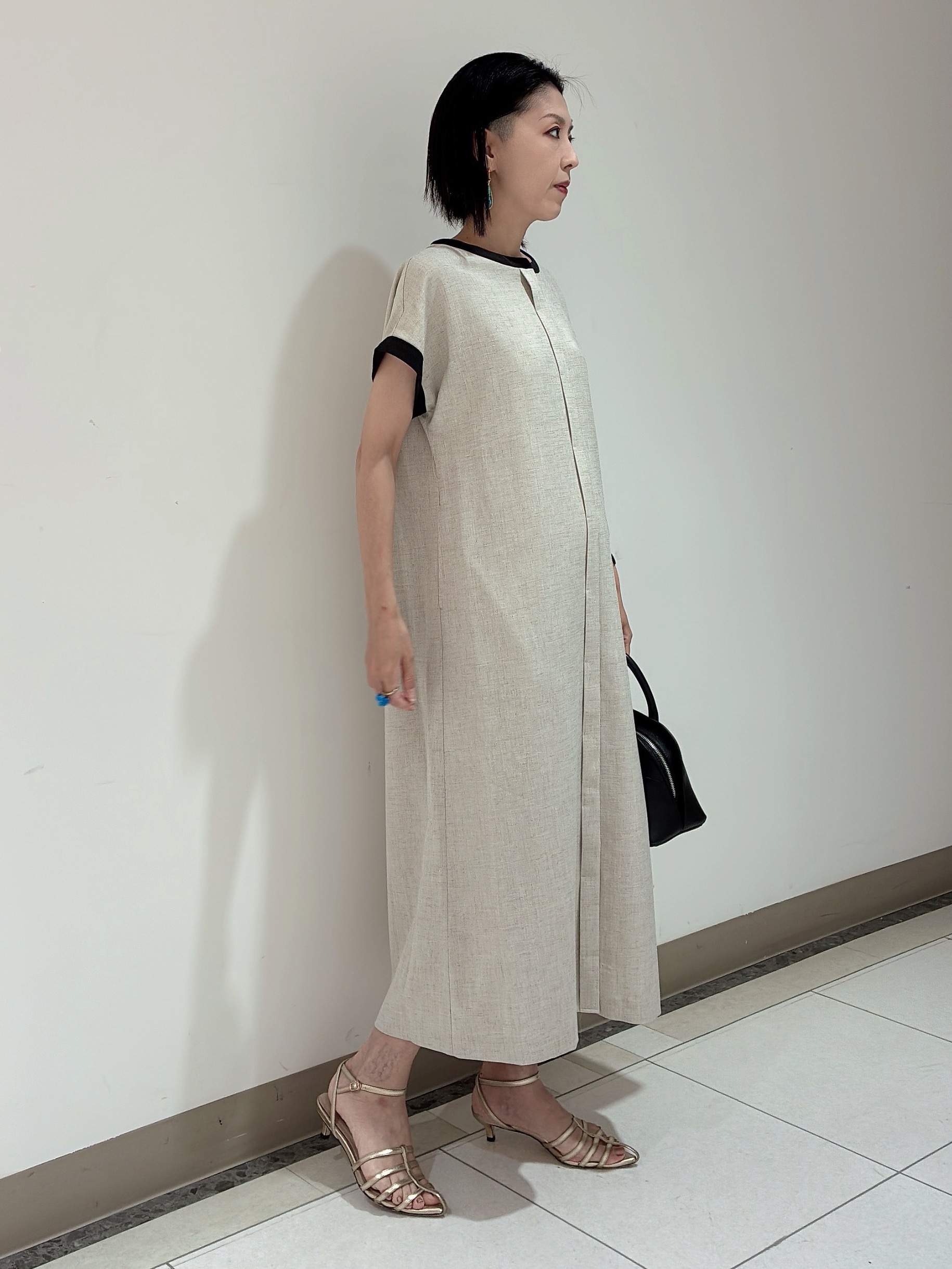 環さんの「UNTITLED｜【接触冷感/UVカット/イージーケア】配色ラインワンピース」を使ったコーディネート