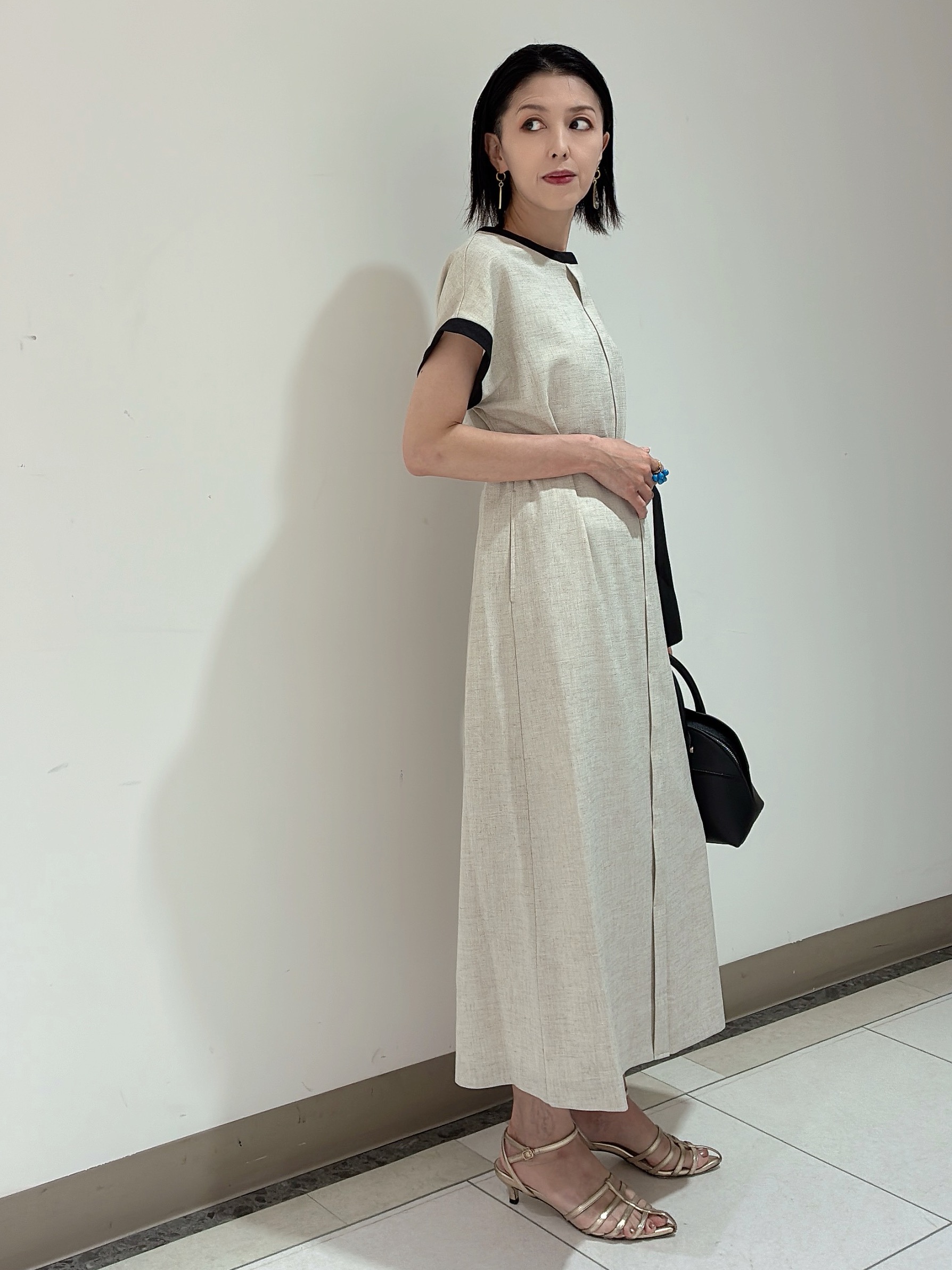 環さんの「UNTITLED｜【接触冷感/UVカット/イージーケア】配色ラインワンピース」を使ったコーディネート