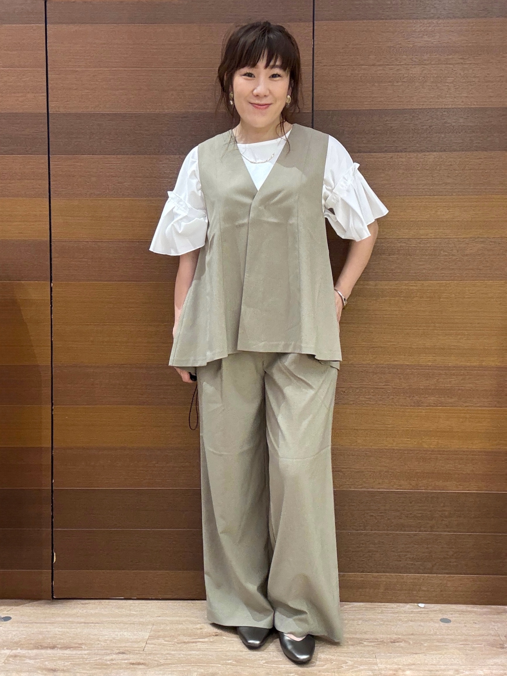 maichiさんの「OPAQUE.CLIP｜【吸水速乾】フレアジレ《洗濯機OK／セットアップ対応可》」を使ったコーディネート