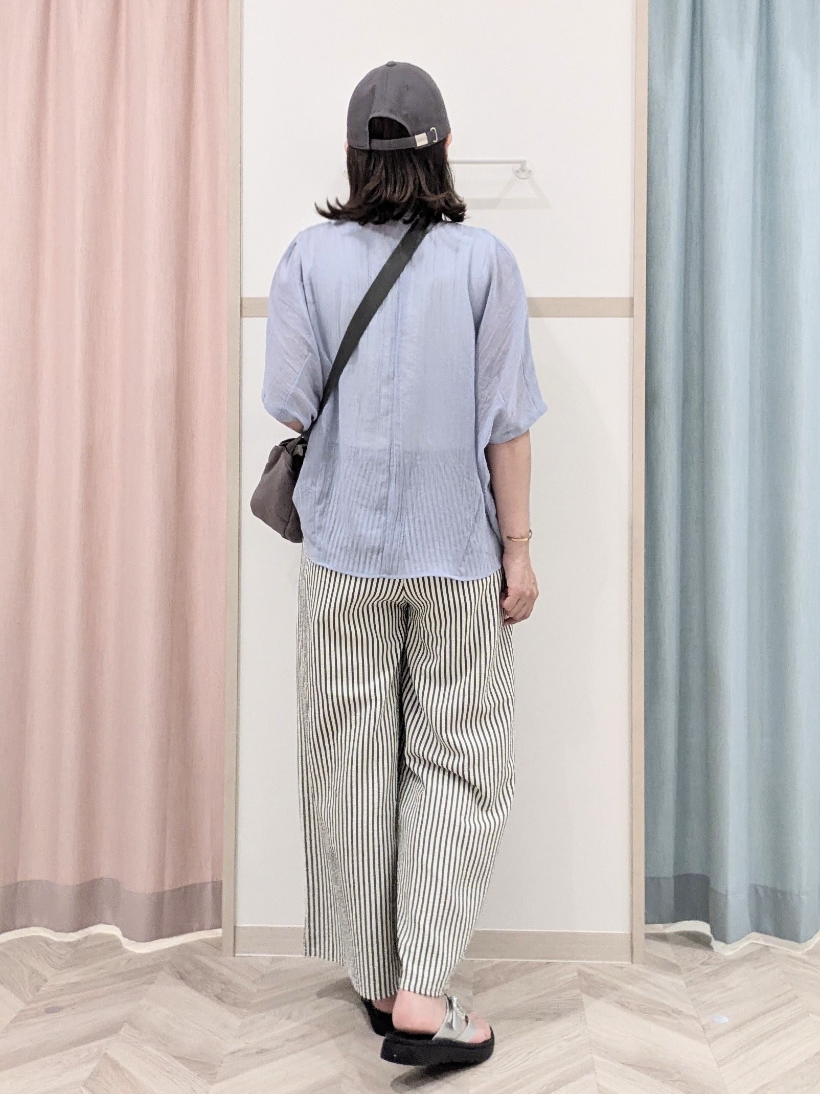 miyuさんの「SHOO･LA･RUE｜【洗濯機可/選べる6色】ナチュラルな風合いが魅力 ゆったり楊柳シアードルマンブラウス」を使ったコーディネート
