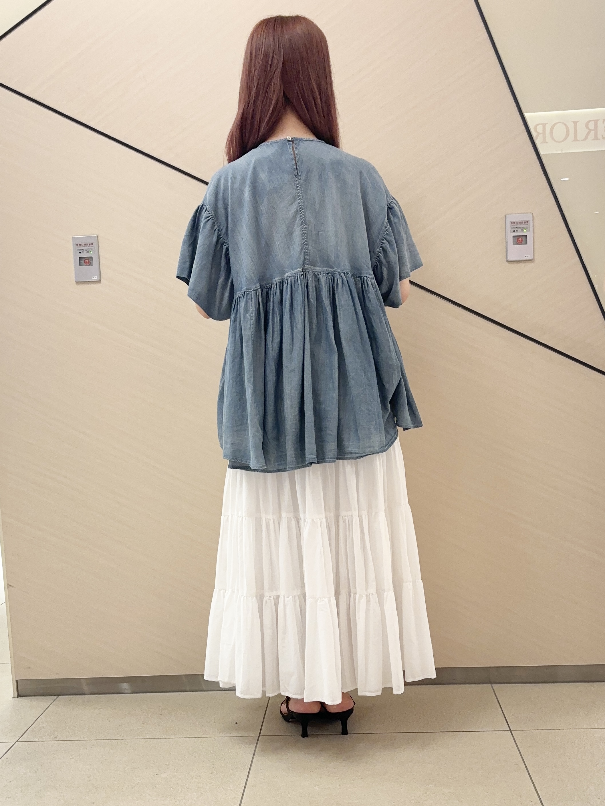 Rinaさんの「DRESSTERIOR｜【再入荷】コットンボイルティアードスカート」を使ったコーディネート