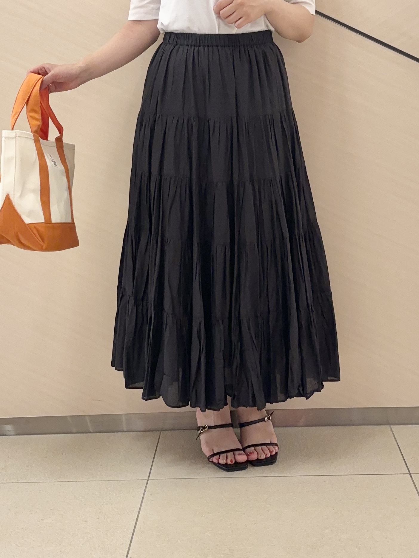 Rinaさんの「DRESSTERIOR｜【otonaMUSE5月号掲載】スキニーベルトサンダル」を使ったコーディネート
