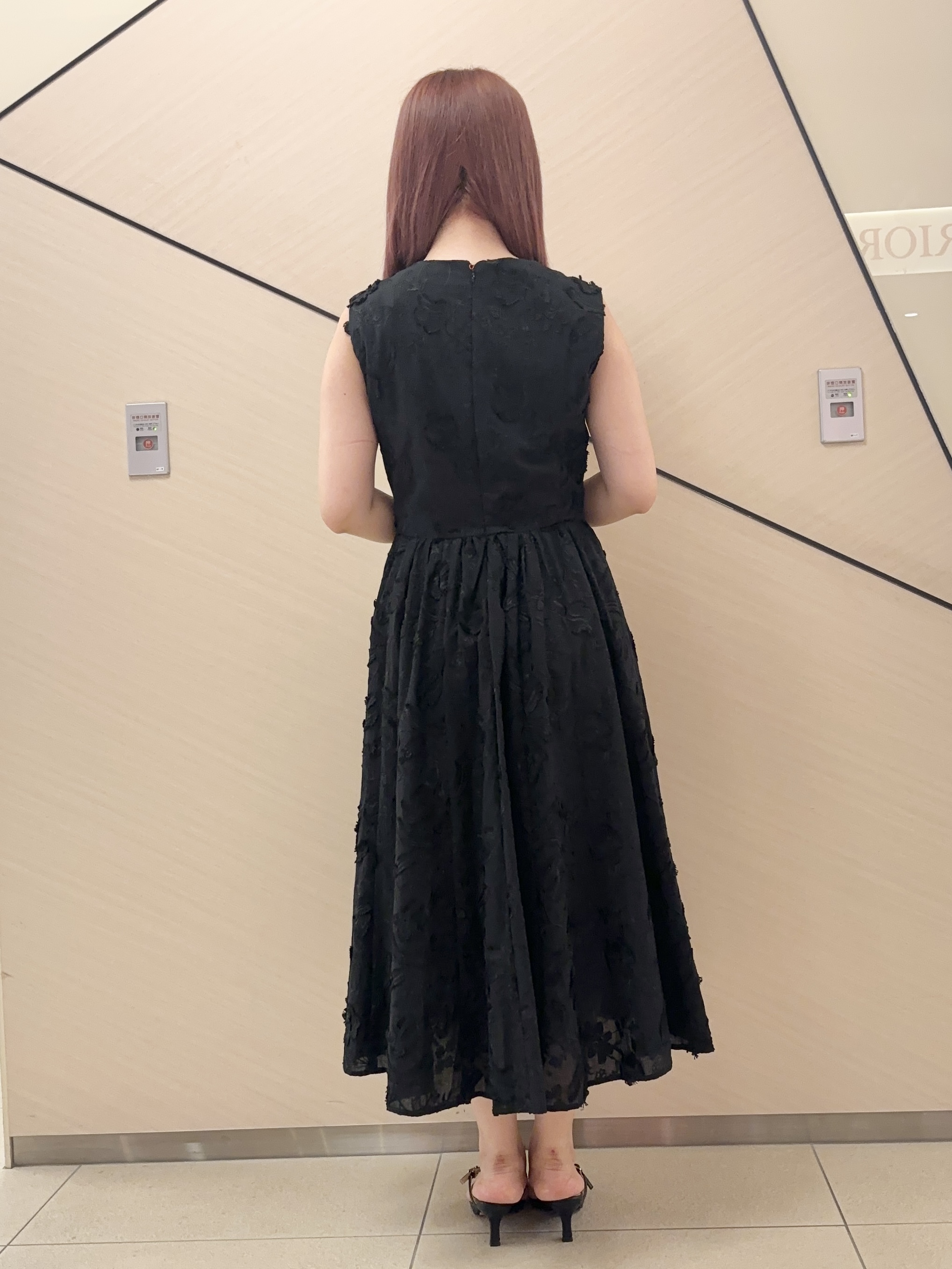 Rinaさんの「DRESSTERIOR｜【otonaMUSE5月号掲載】スキニーベルトサンダル」を使ったコーディネート