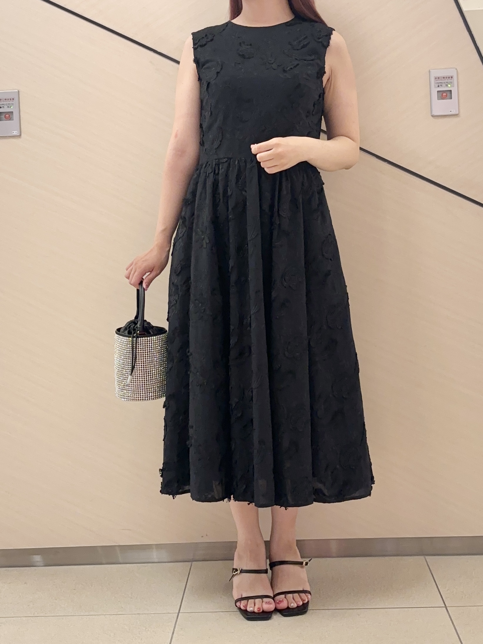 Rinaさんの「DRESSTERIOR｜【otonaMUSE5月号掲載】スキニーベルトサンダル」を使ったコーディネート
